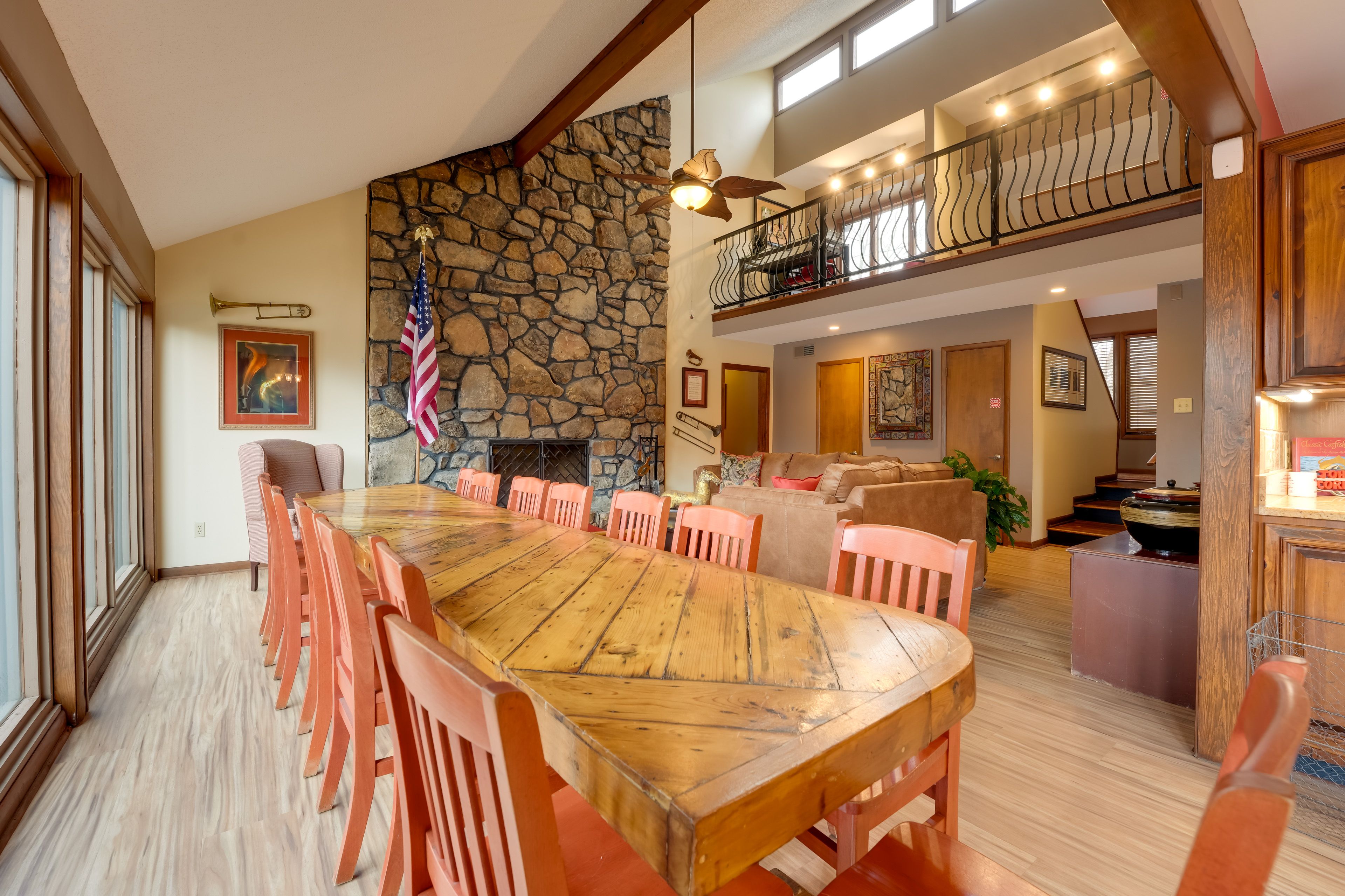 Spitfire Acres Dining Area | Dishes & Flatware Provided | Main Floor