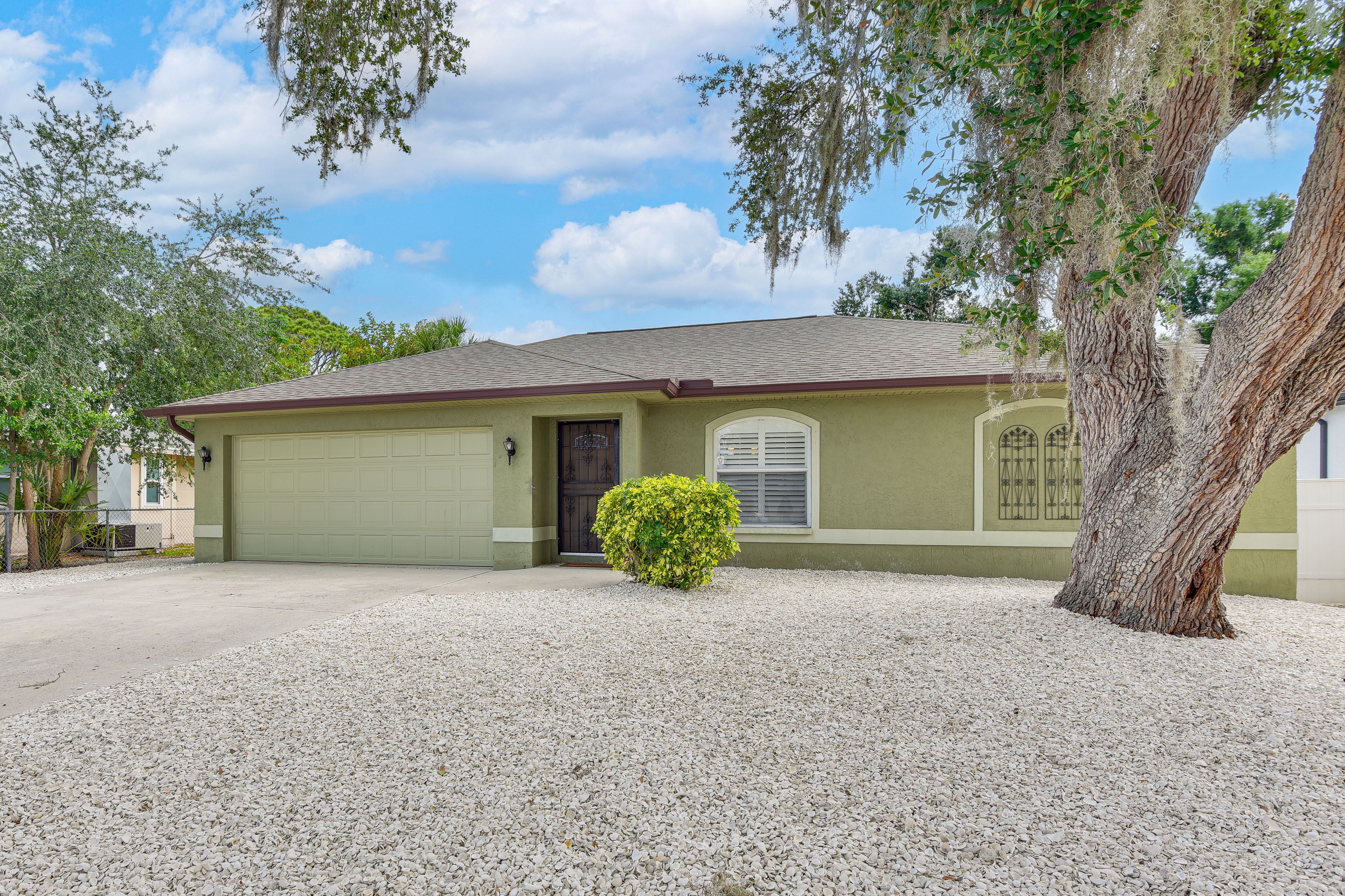 Exterior | Single-Story Home