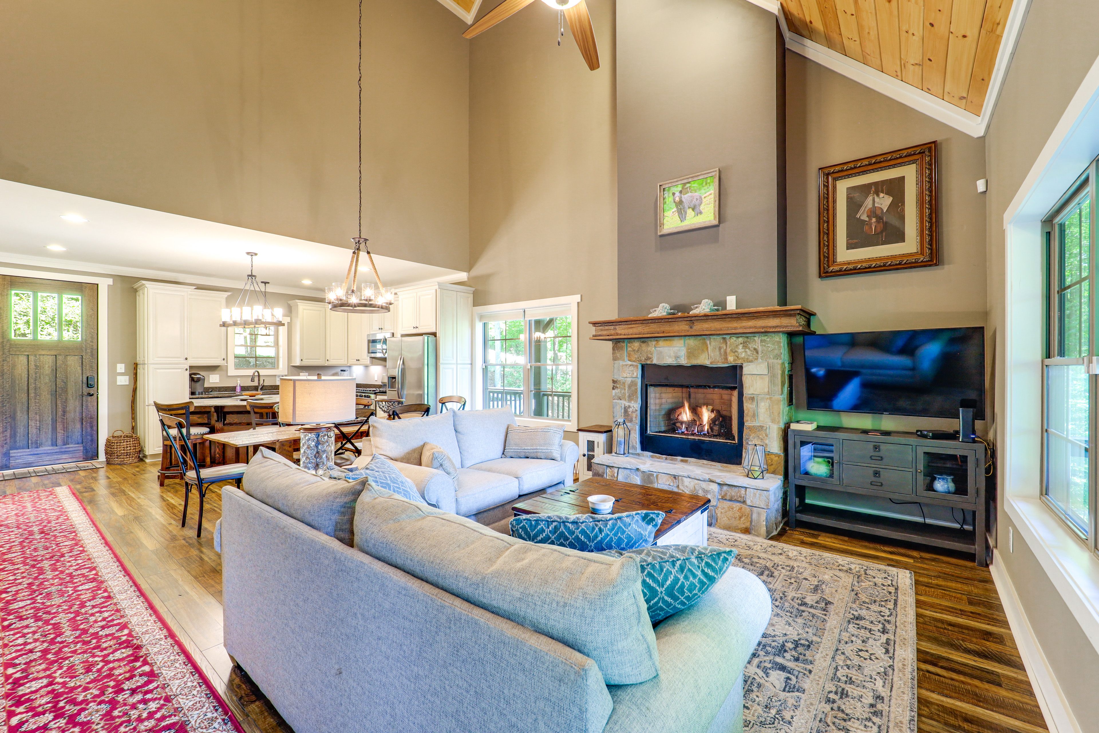 Marion Vacation Rental | 3BR | 2.5BA | 1,630 Sq Ft