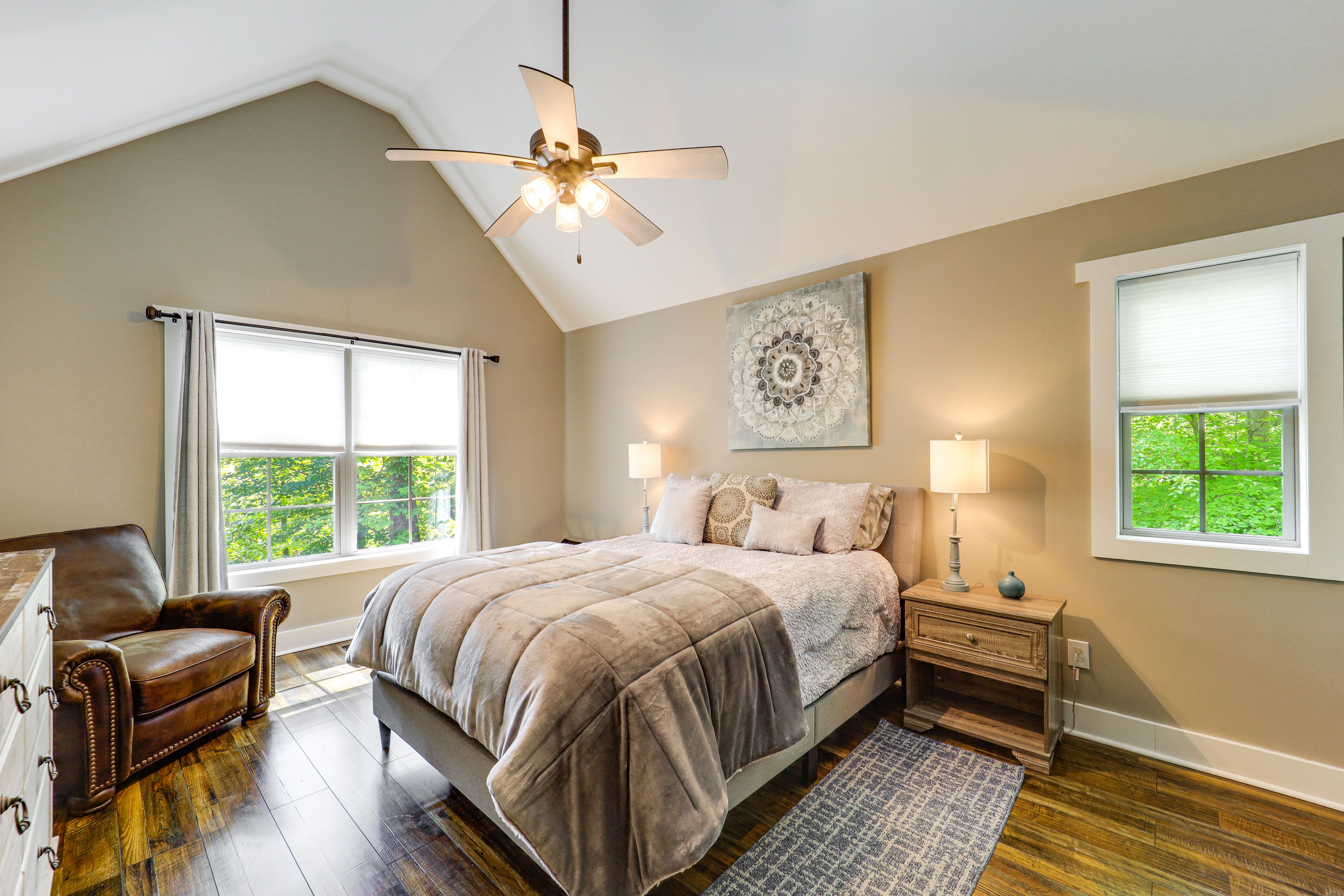 Bedroom 2 | Queen Bed | 2nd Floor