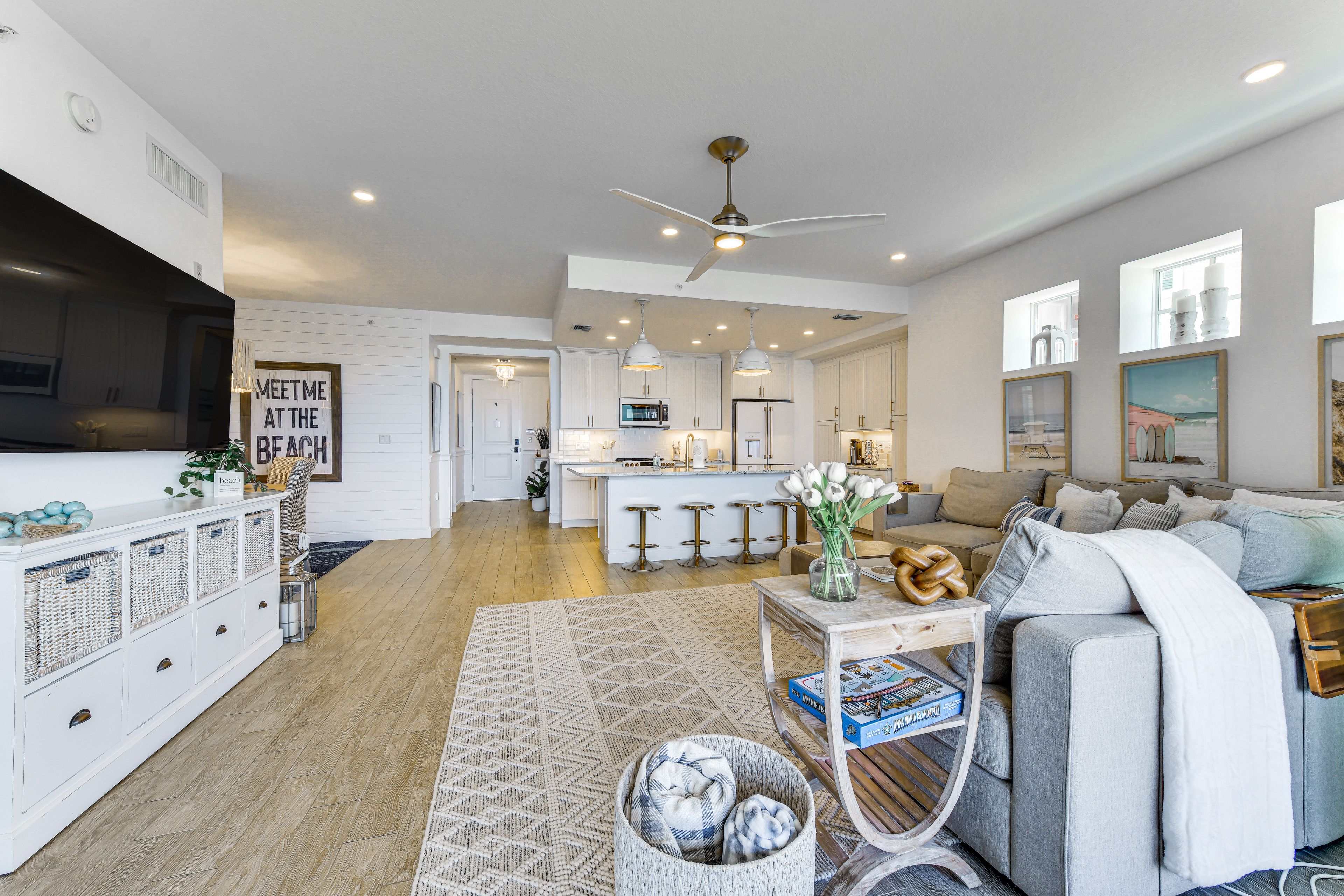 Unit Interior