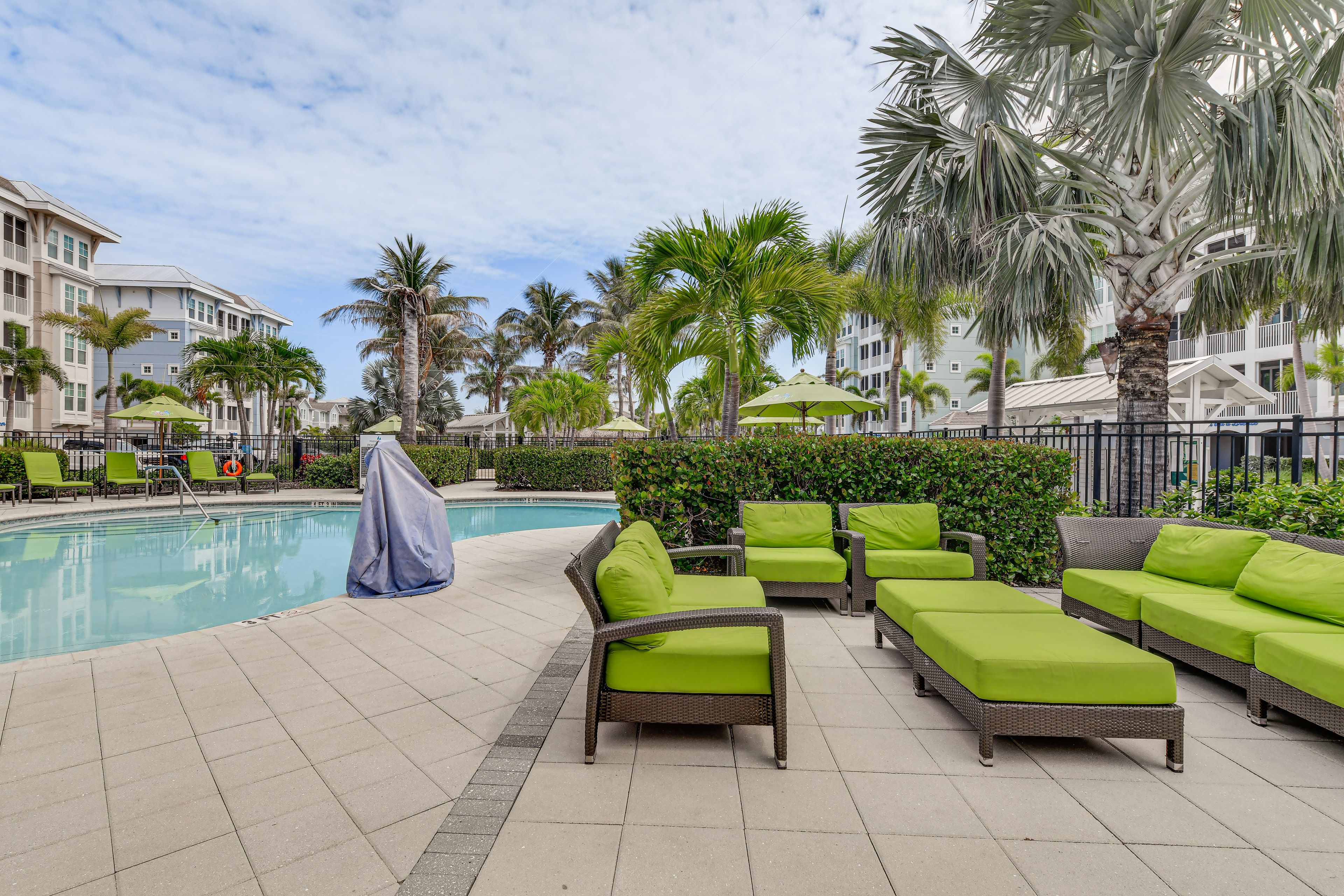 Marina Walk on Harbour Isle | Community Amenities