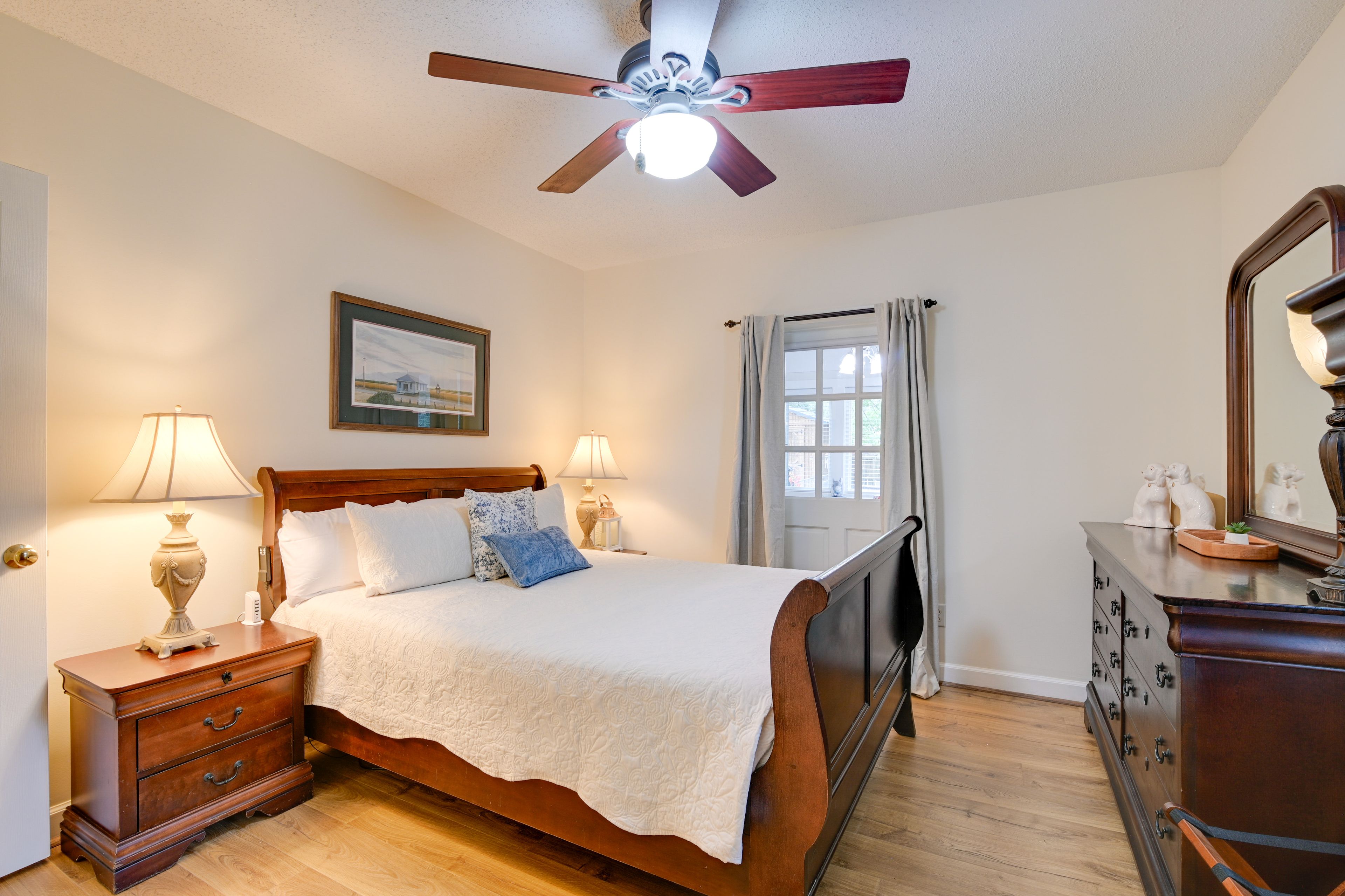 Bedroom 3 | Queen Bed | 1st Floor