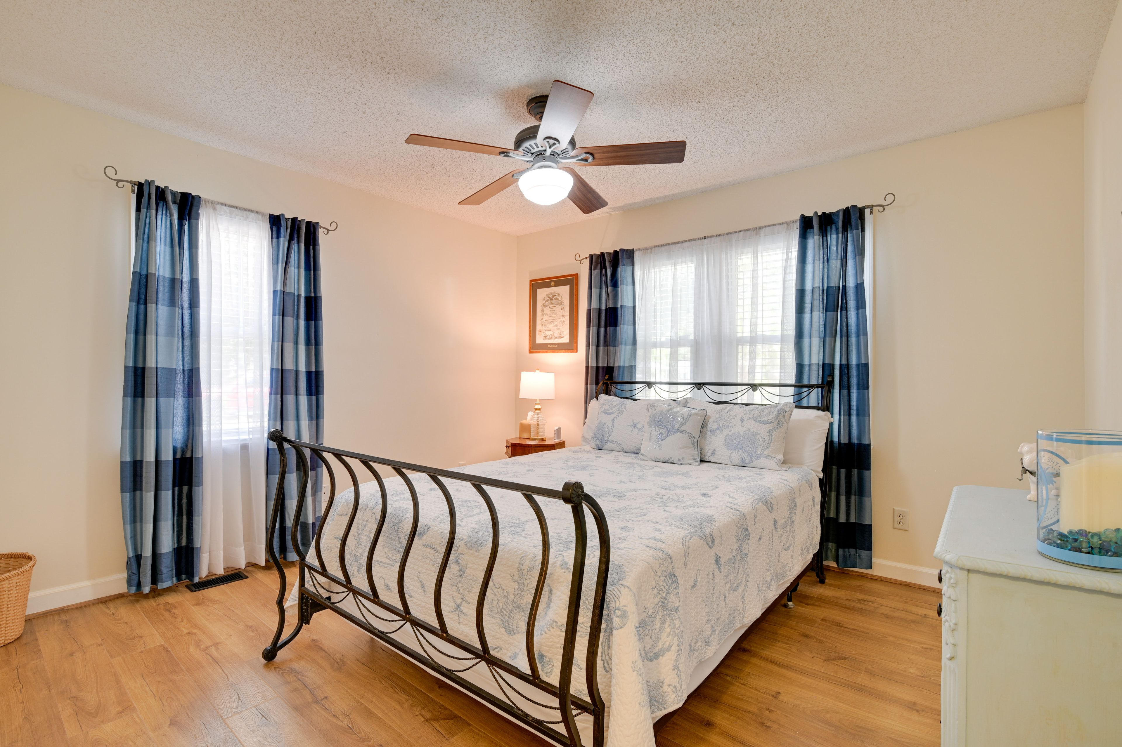 Bedroom 4 | Full Bed | 1st Floor