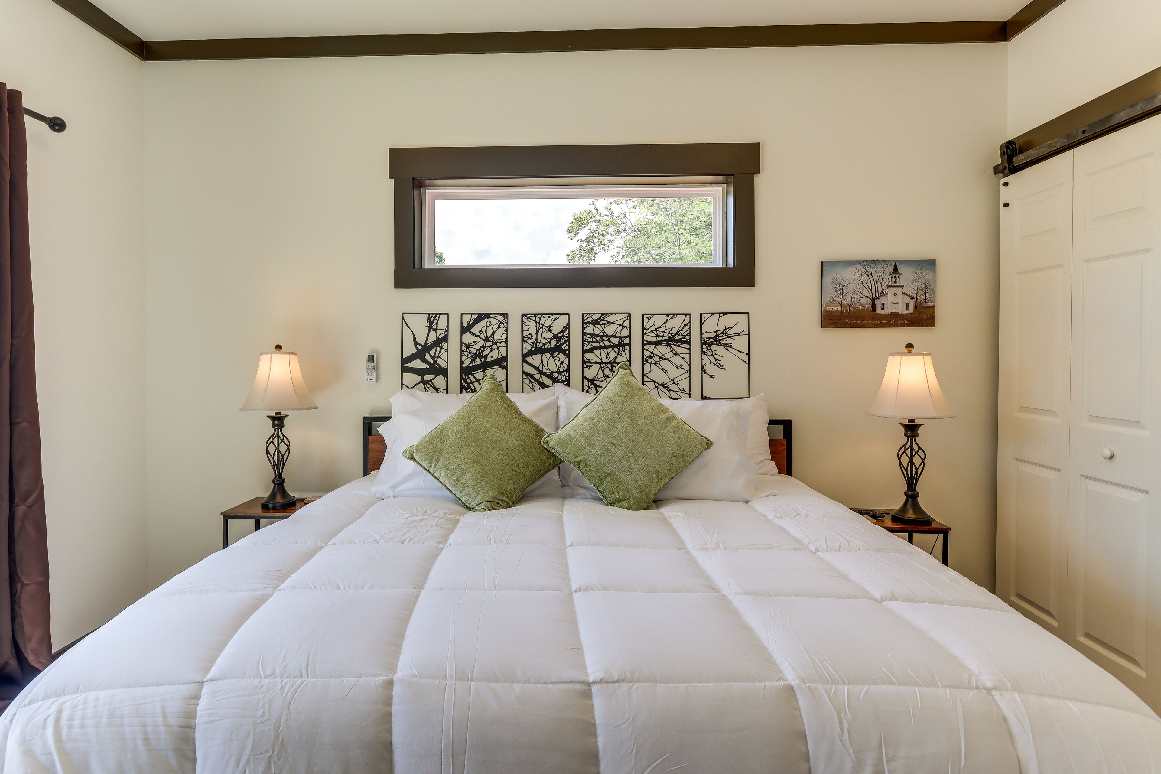 Bedroom | King Bed