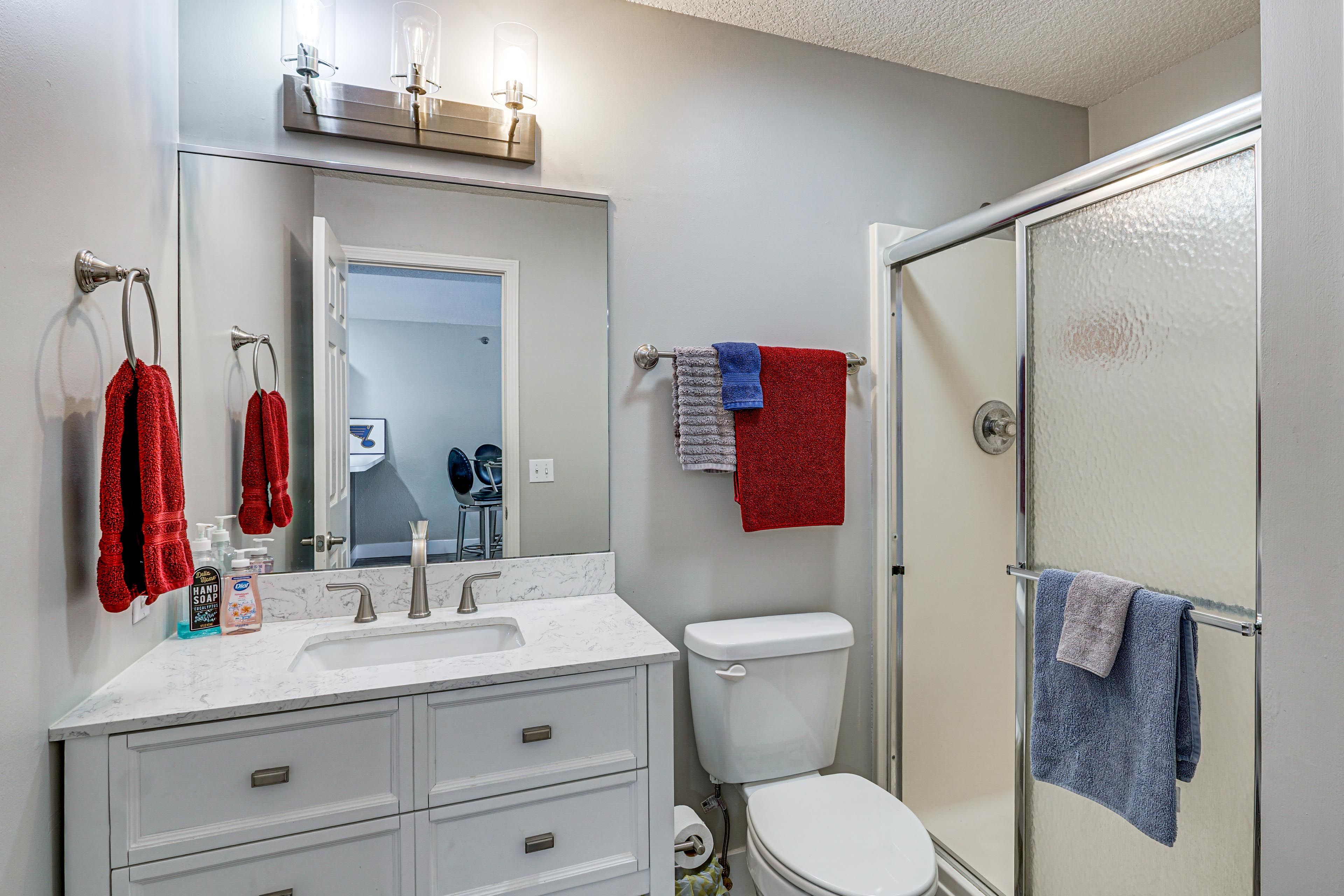 Full Bathroom