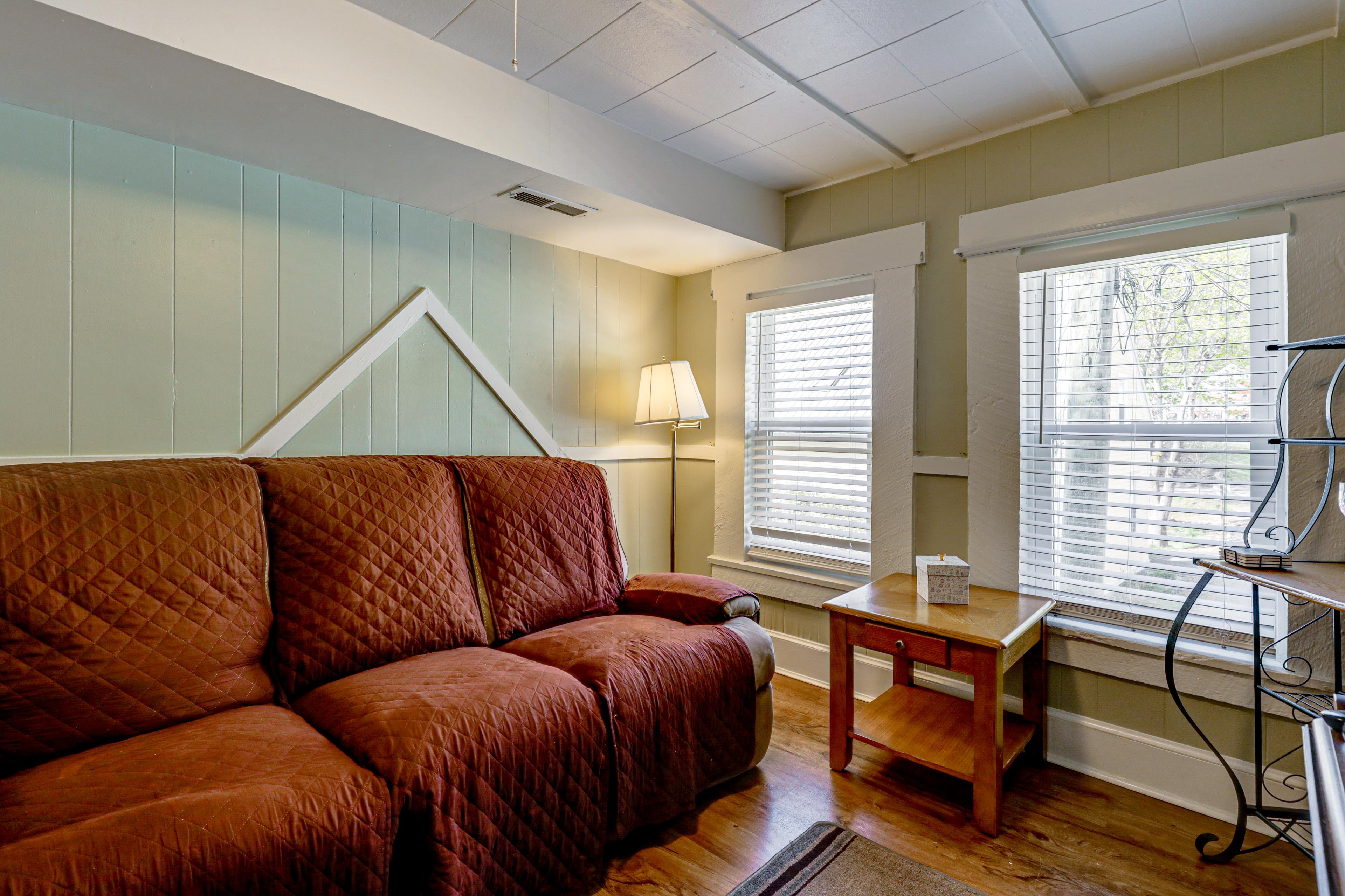 Living Room | Main Level