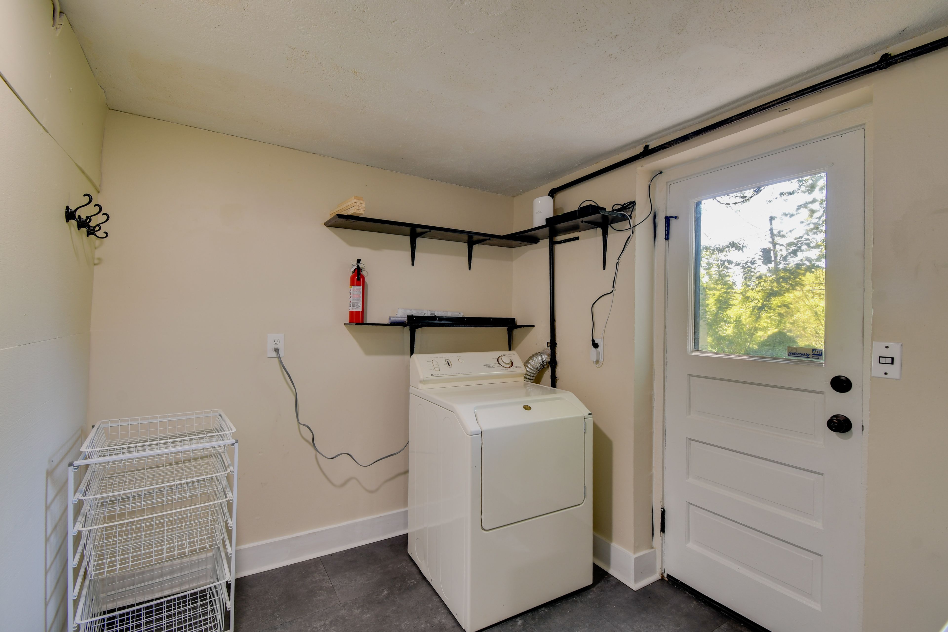 Washer & Dryer