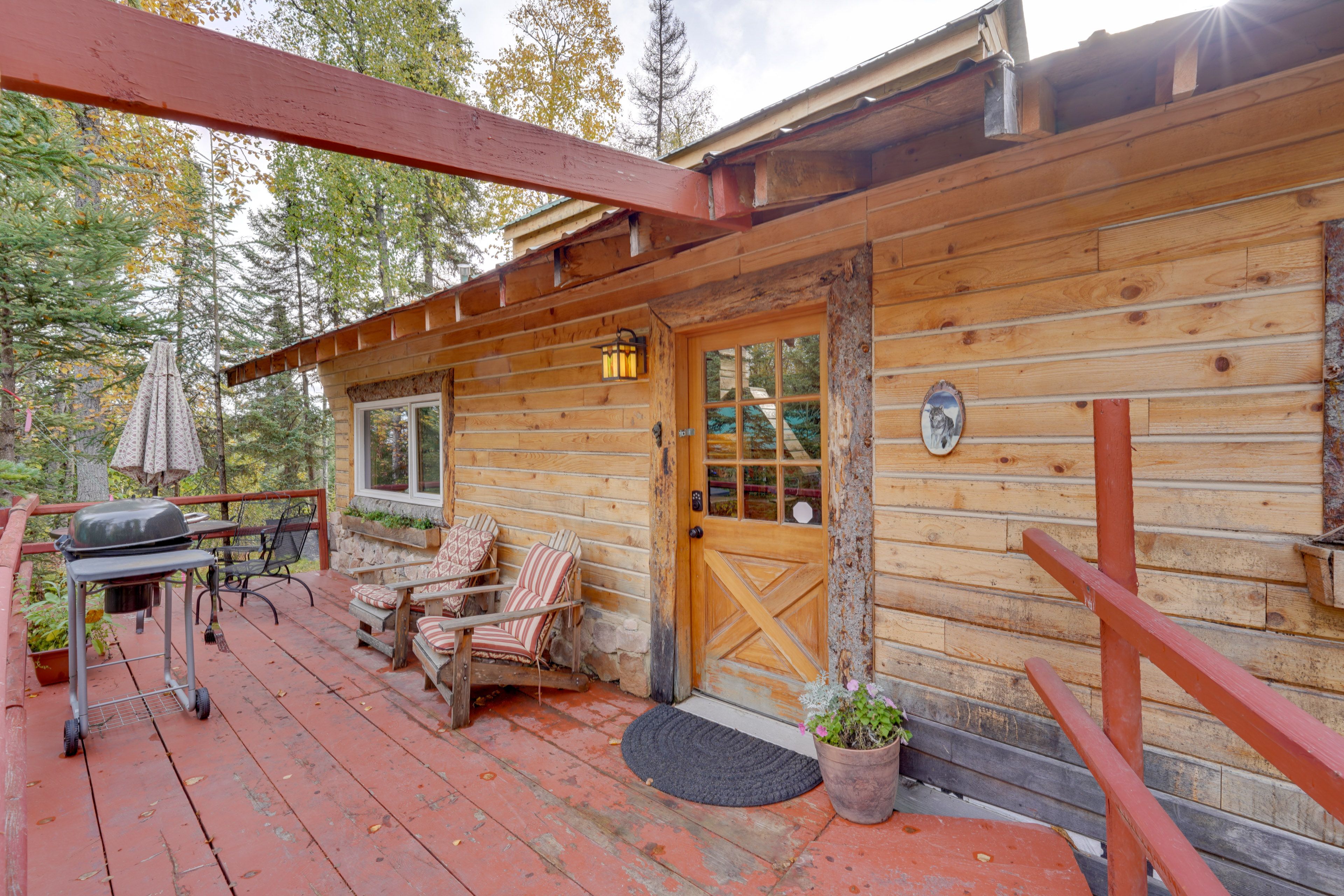 Silver Wolf Cabin Exterior