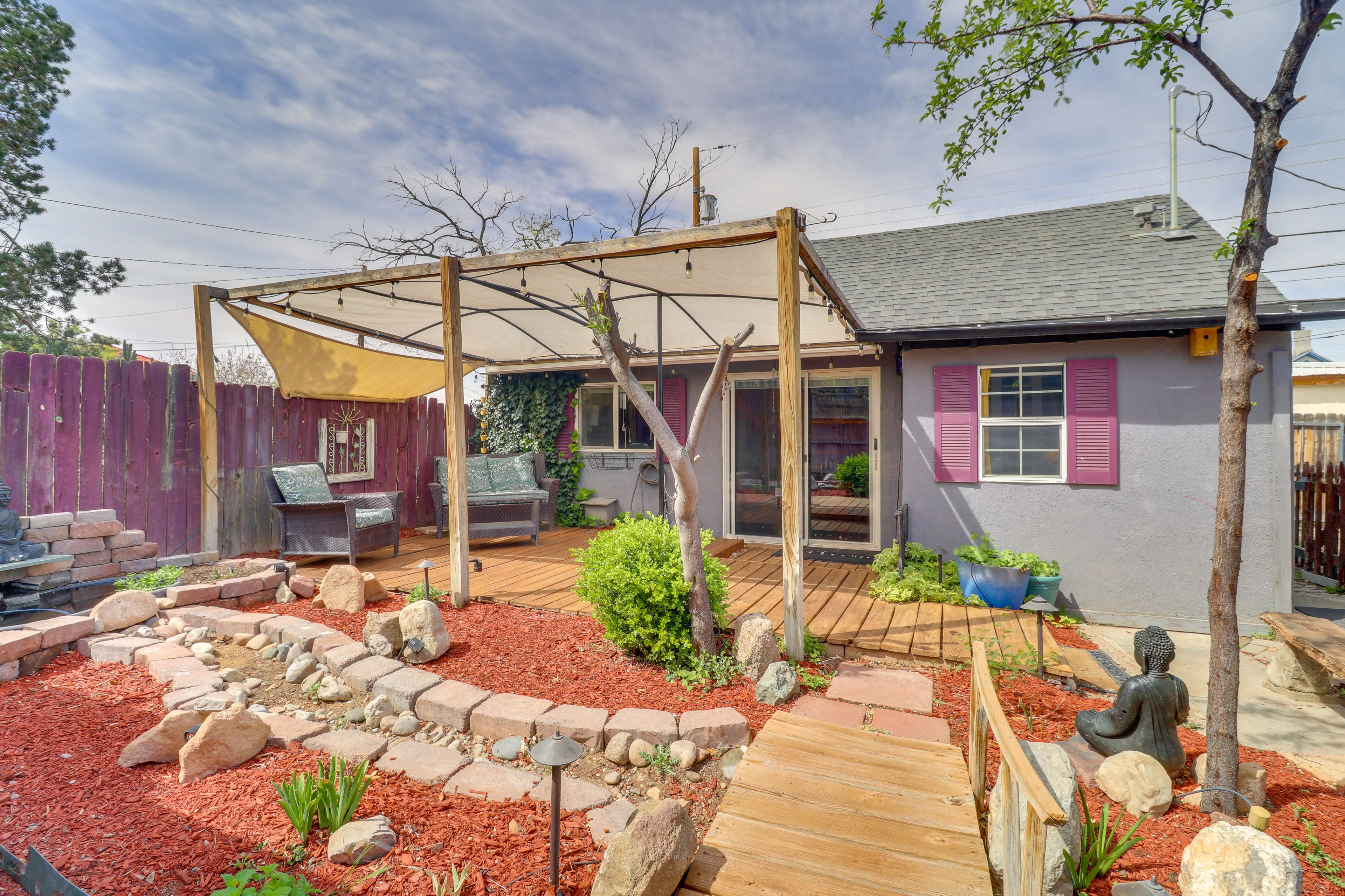 Casita Exterior | 2-Story Studio
