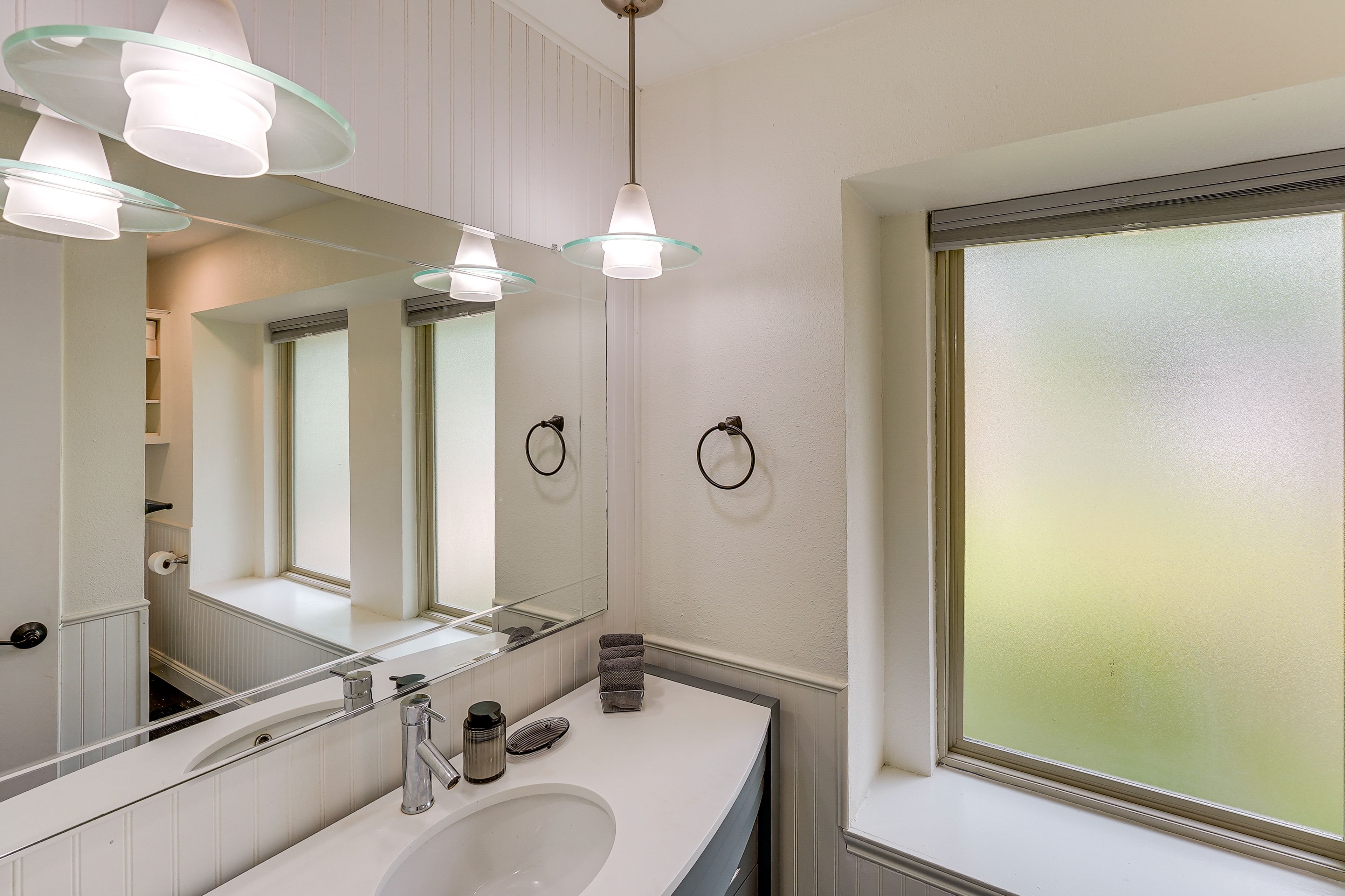 Bathroom | Bathtub/Shower