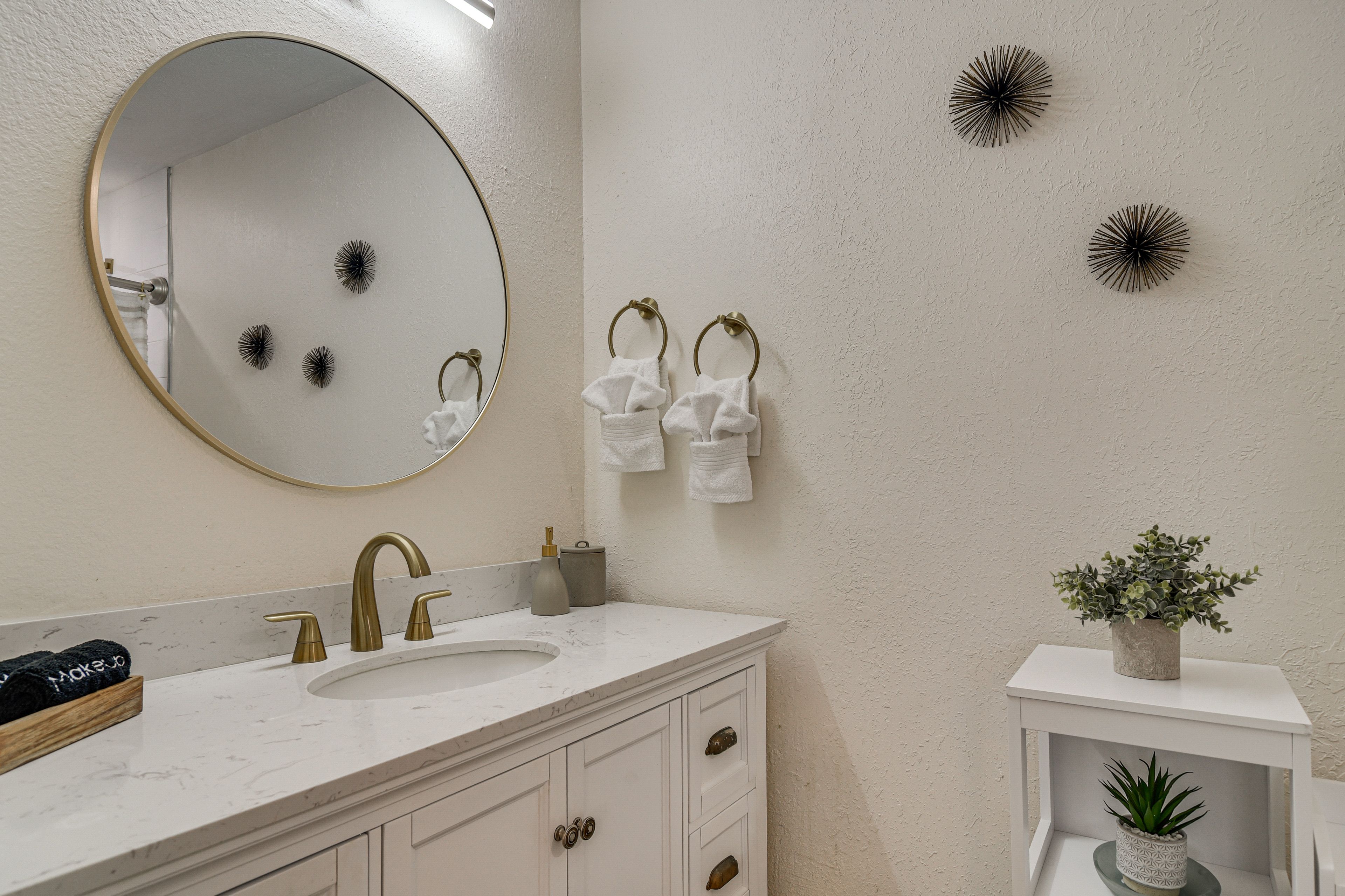 En-Suite Bathroom