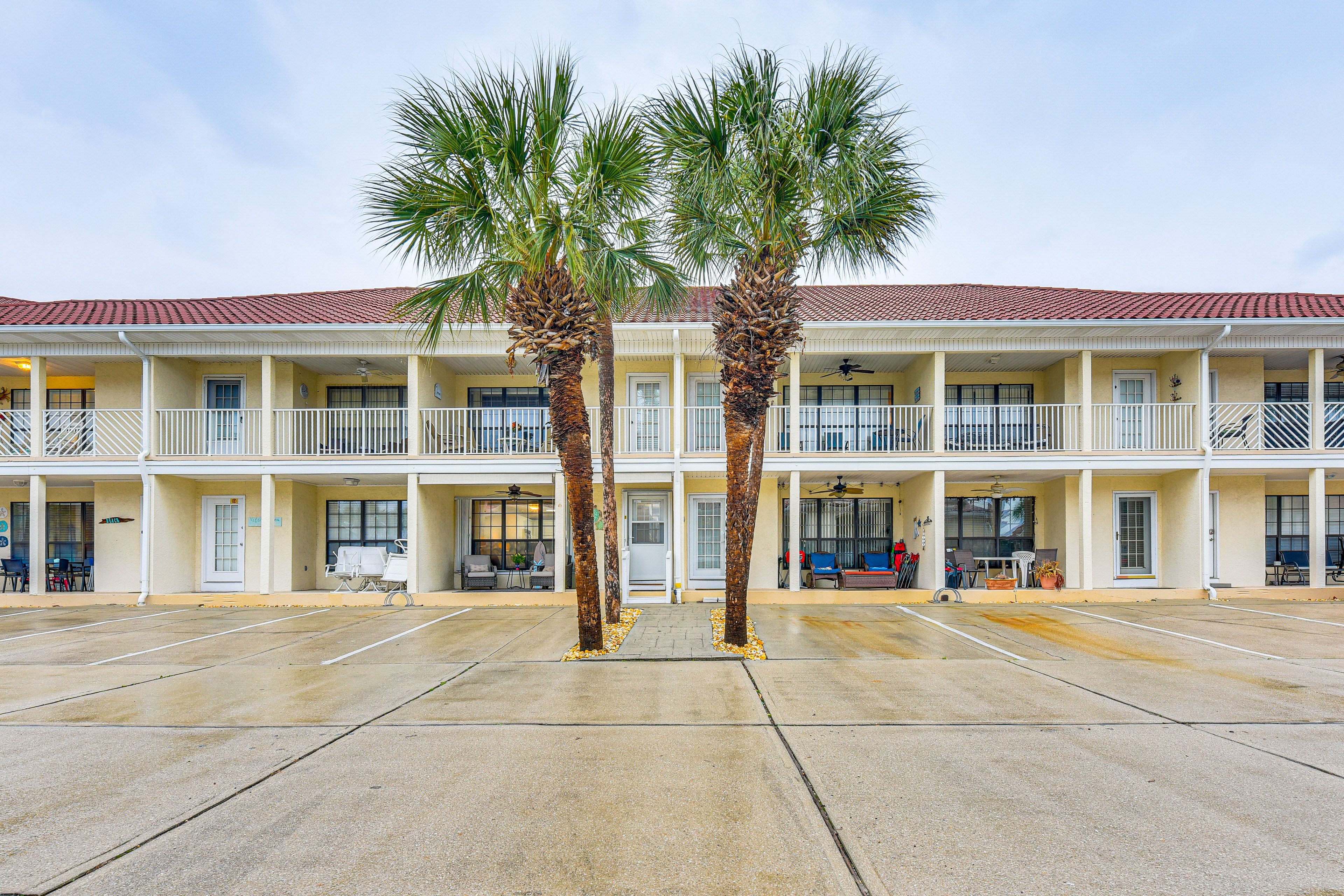 Property Exterior | 2 Units