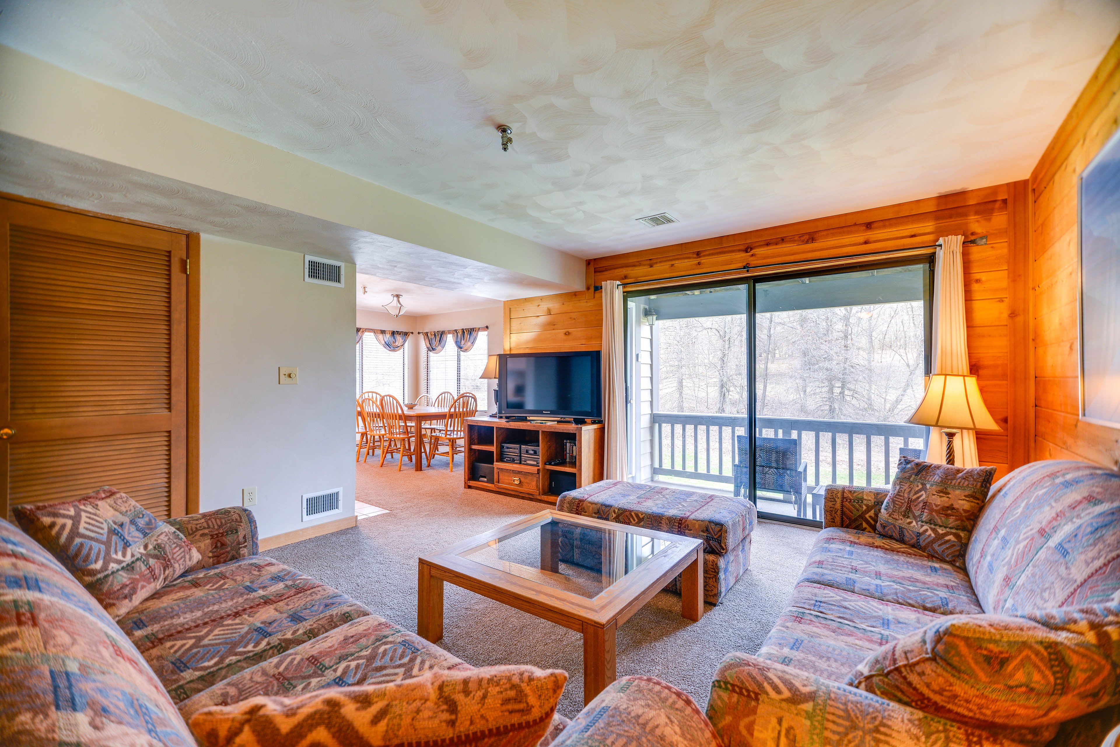 Champion Vacation Rental | 3BR | 2BA | 2,500 Sq Ft