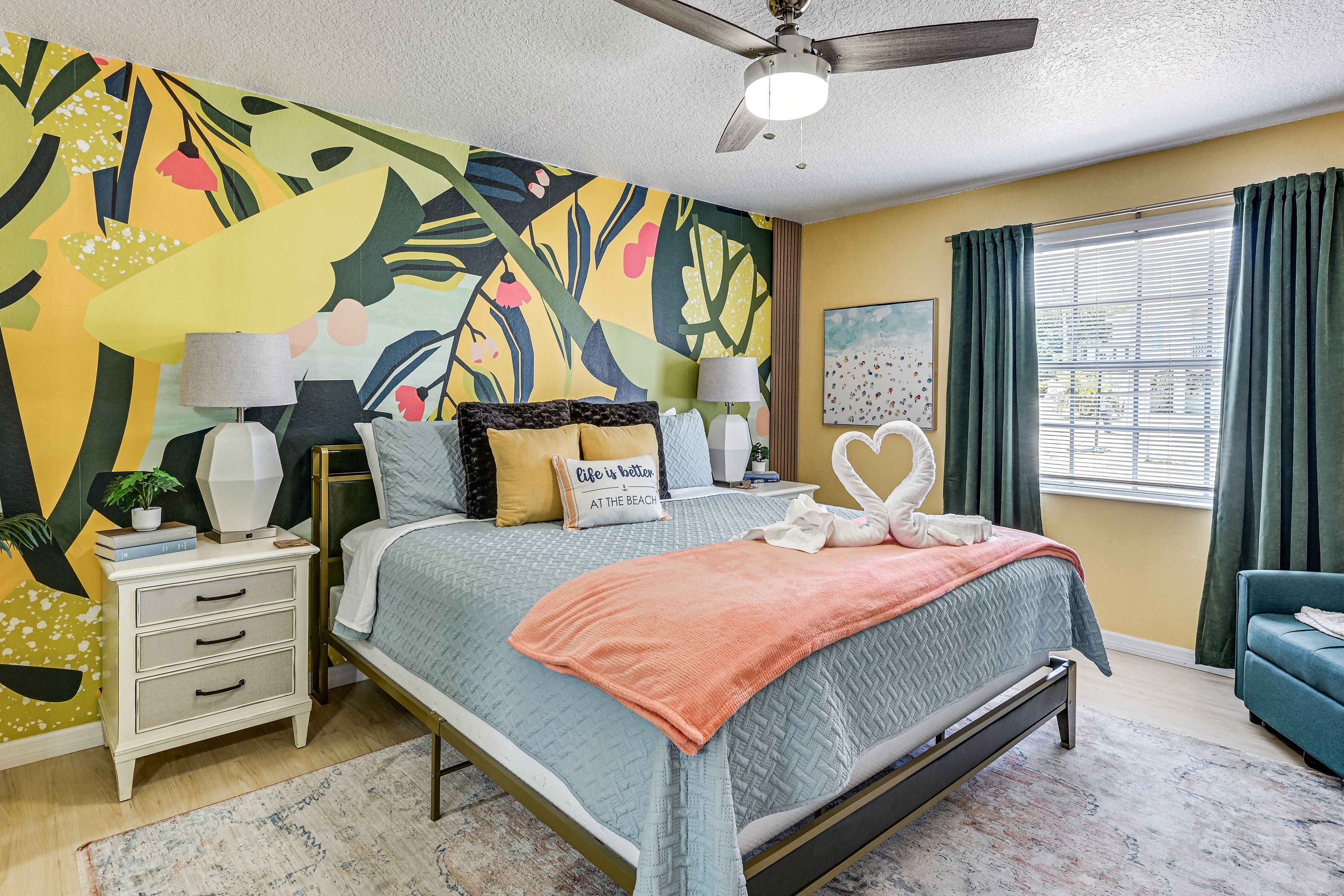 Bedroom 1 | King Bed | Twin Sleeper Chair