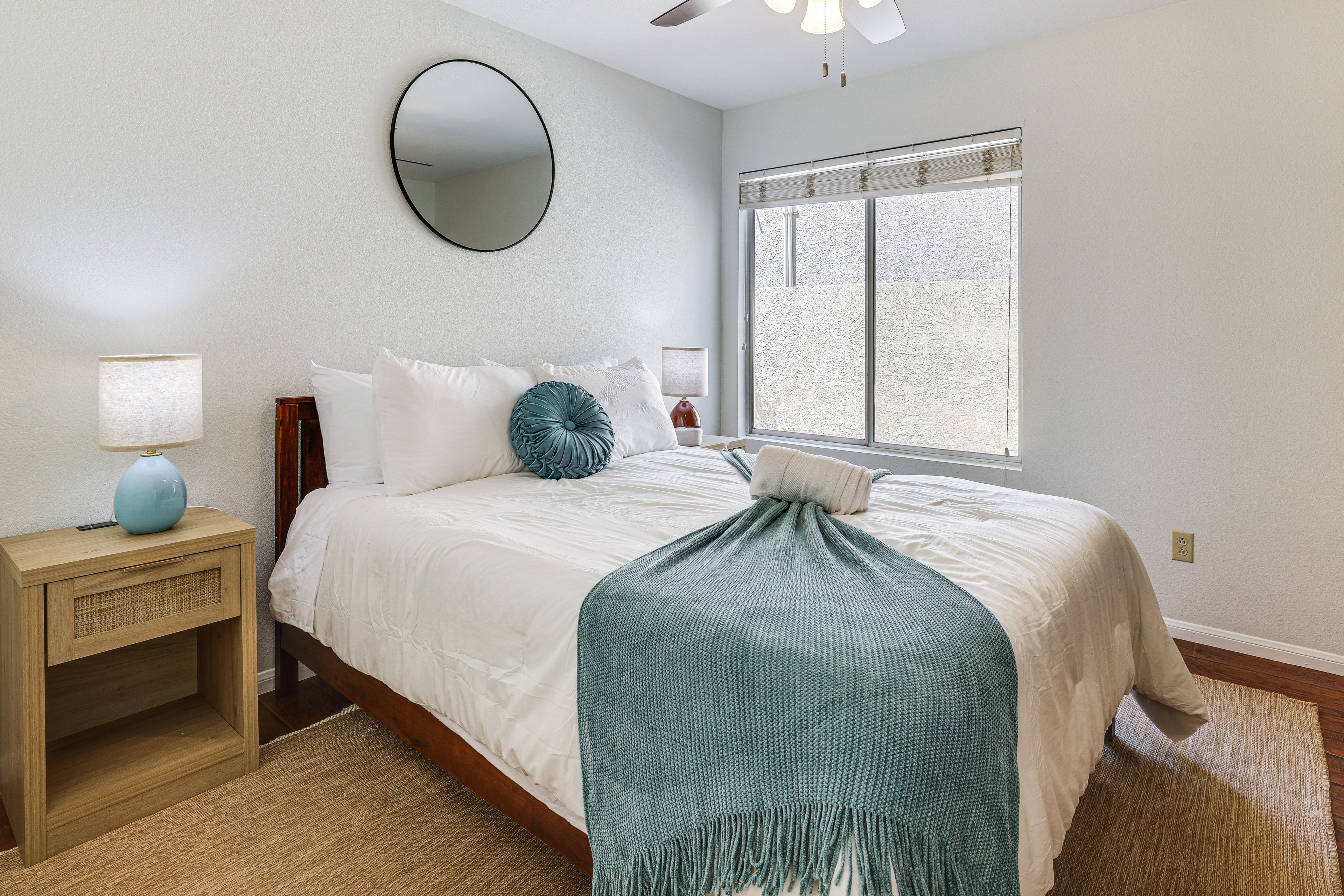 Bedroom 5 | Queen Bed | 1st Floor