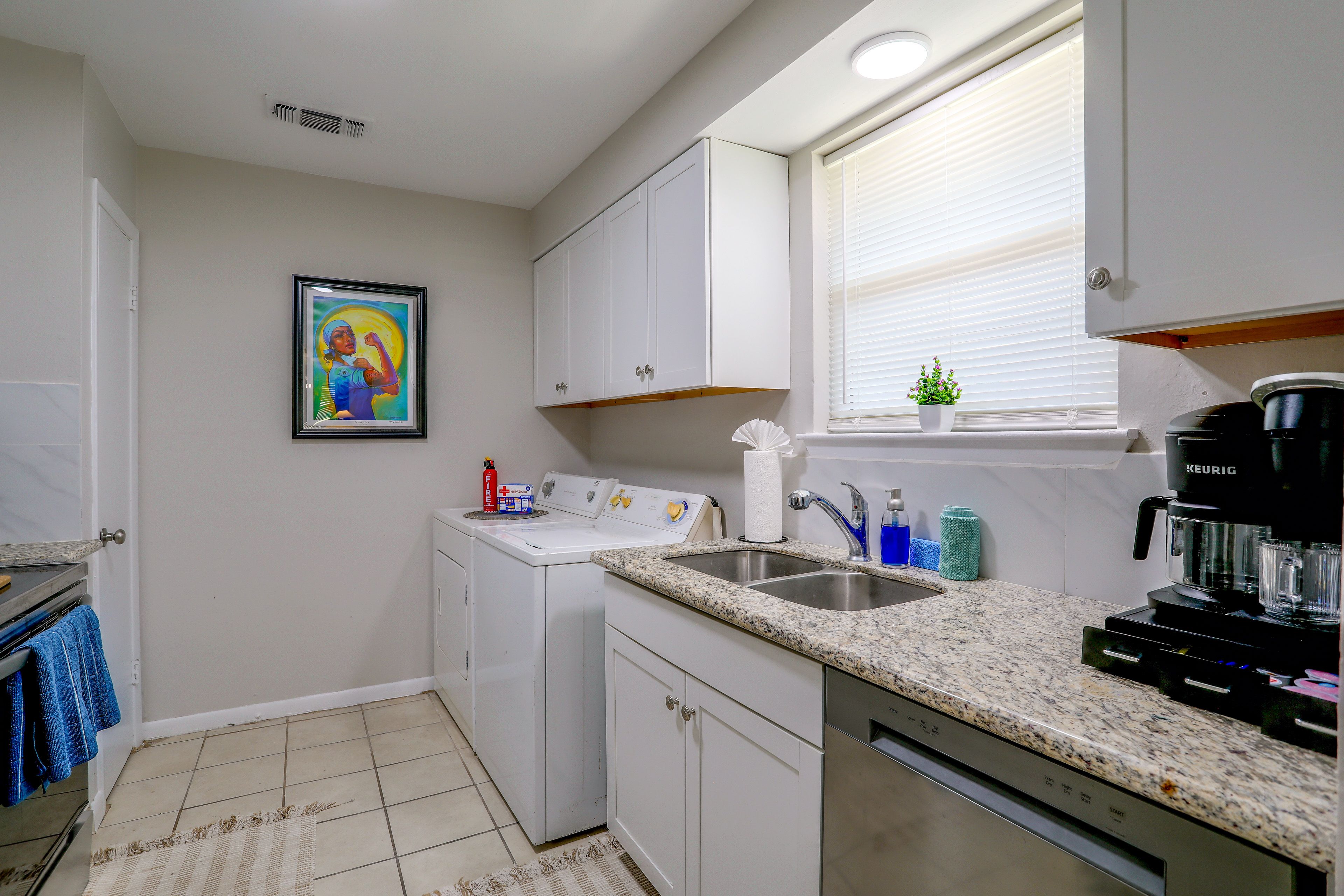 Kitchen | Washer/Dryer (House)