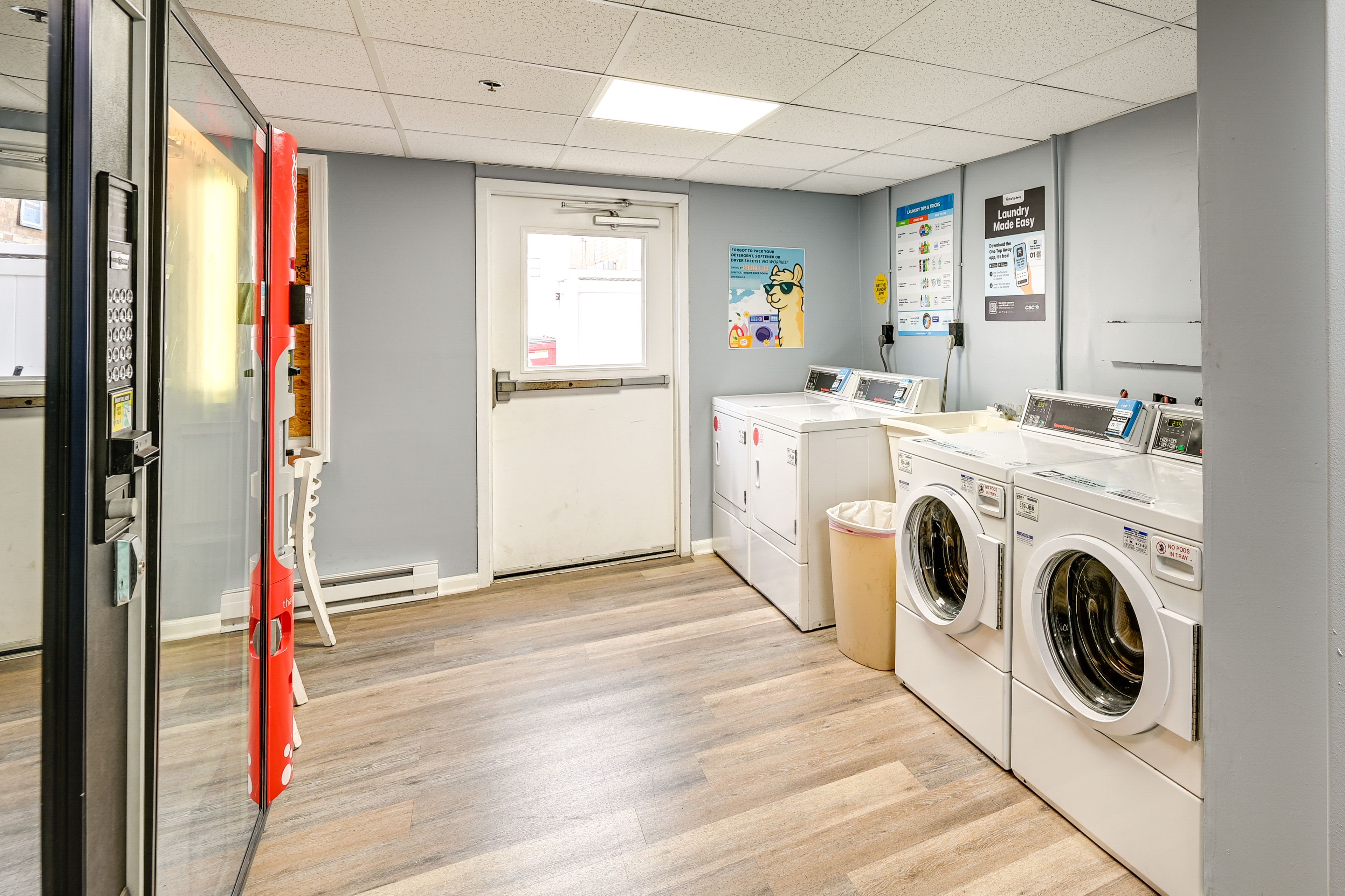 Community Amenities | Coin Laundry
