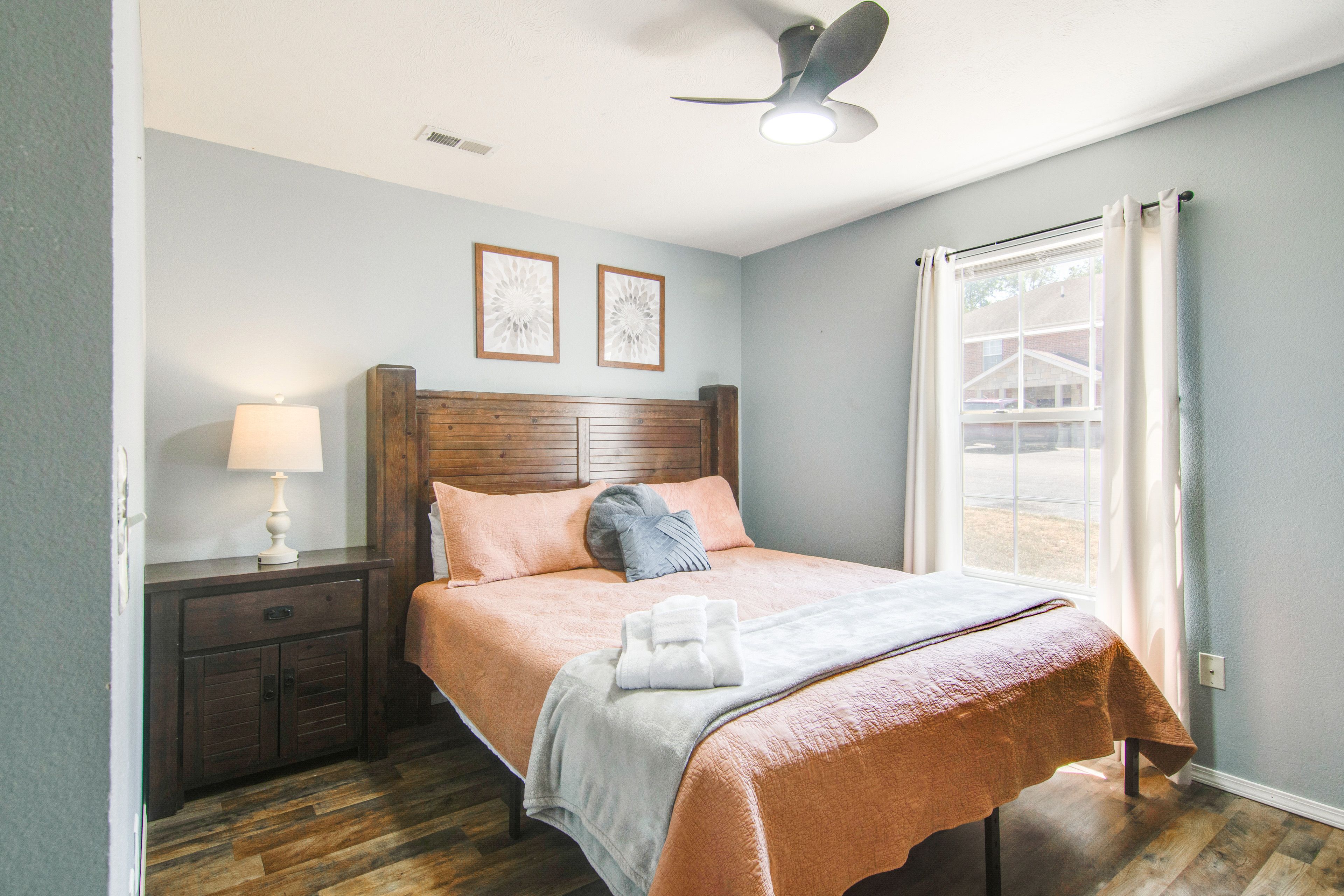 Bedroom 1 | King Bed | 1st-Floor Unit