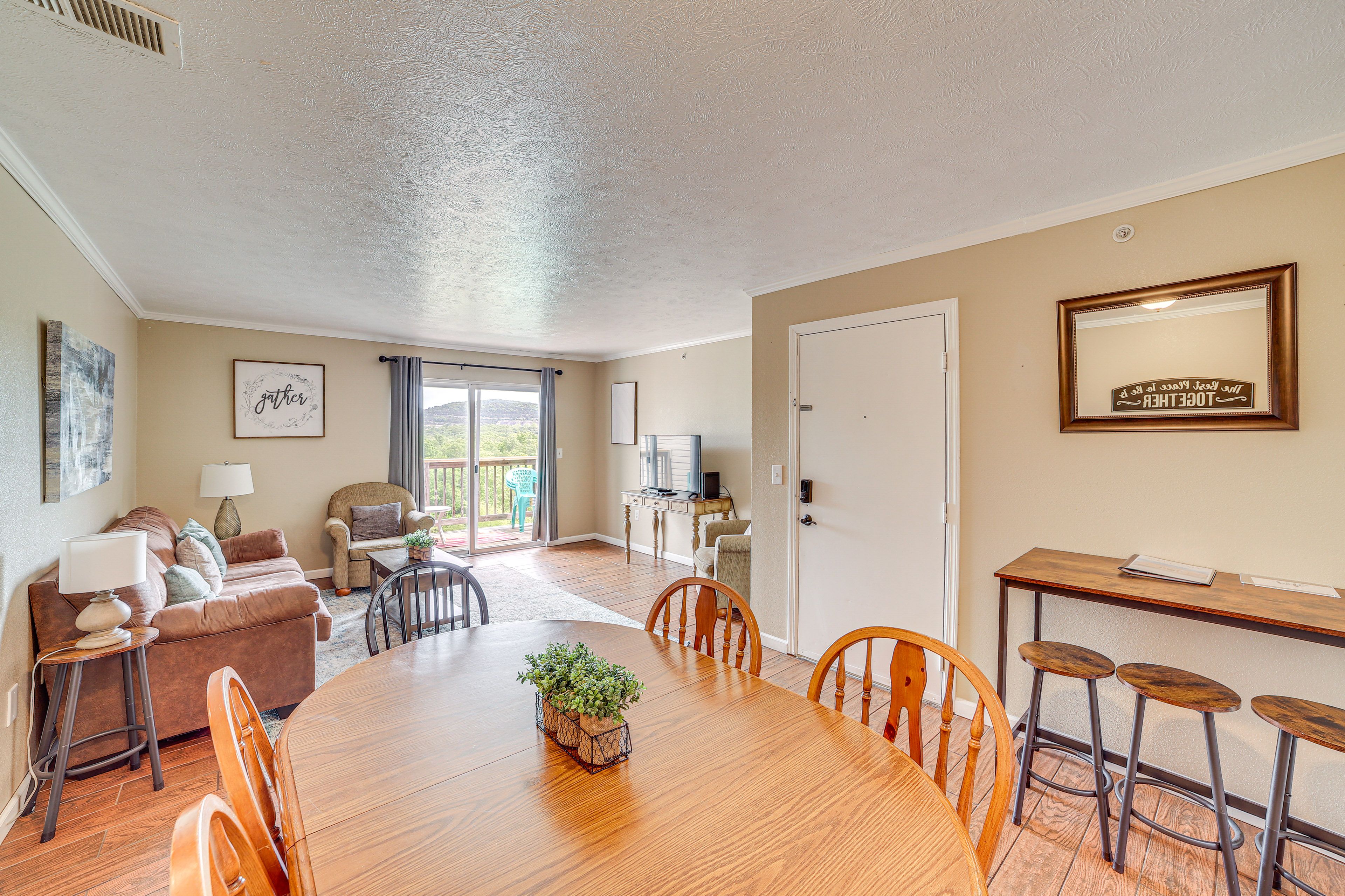Dining Area | 2nd-Floor Unit