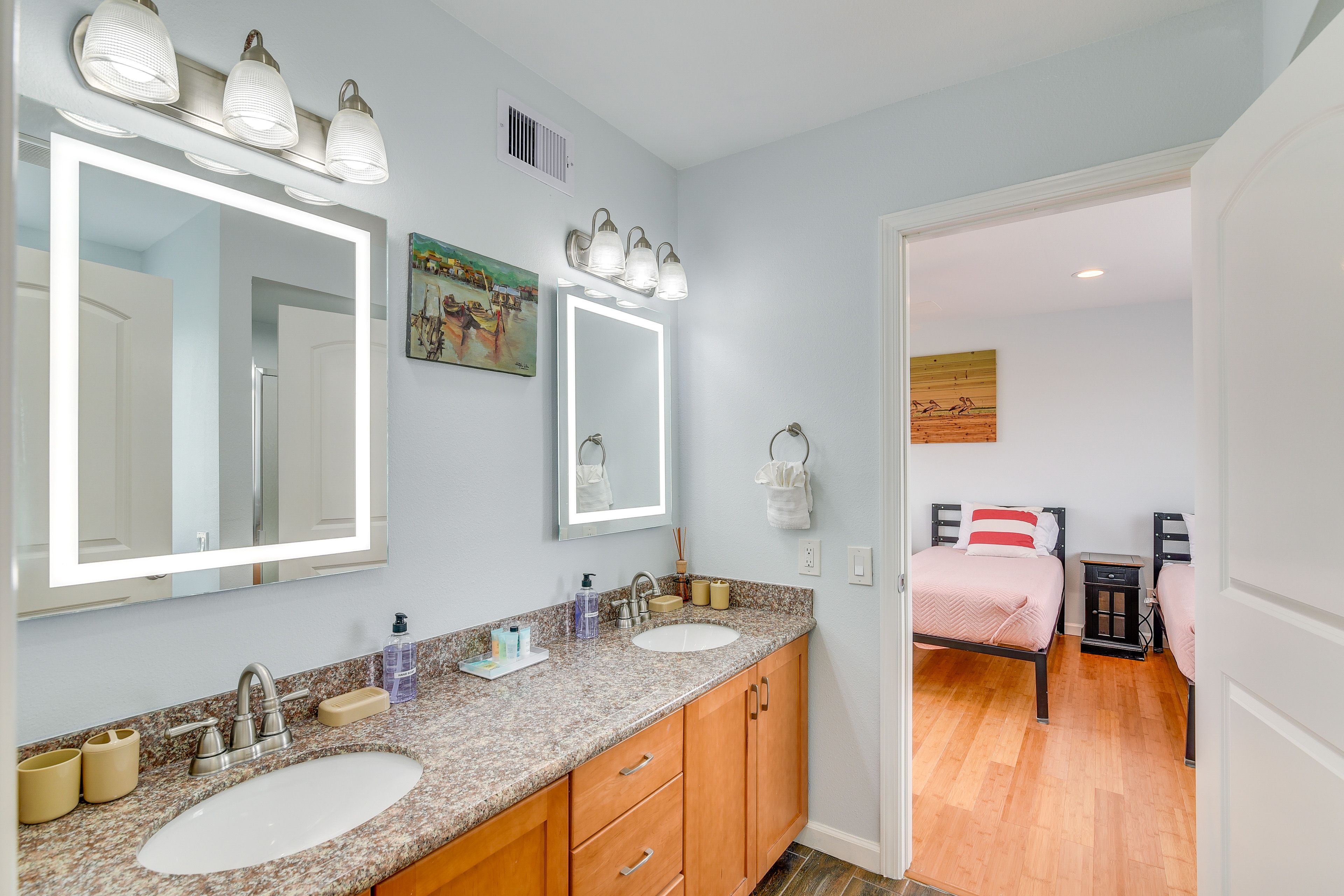 Jack-and-Jill Bathroom | Modern Surfside | 2nd Floor