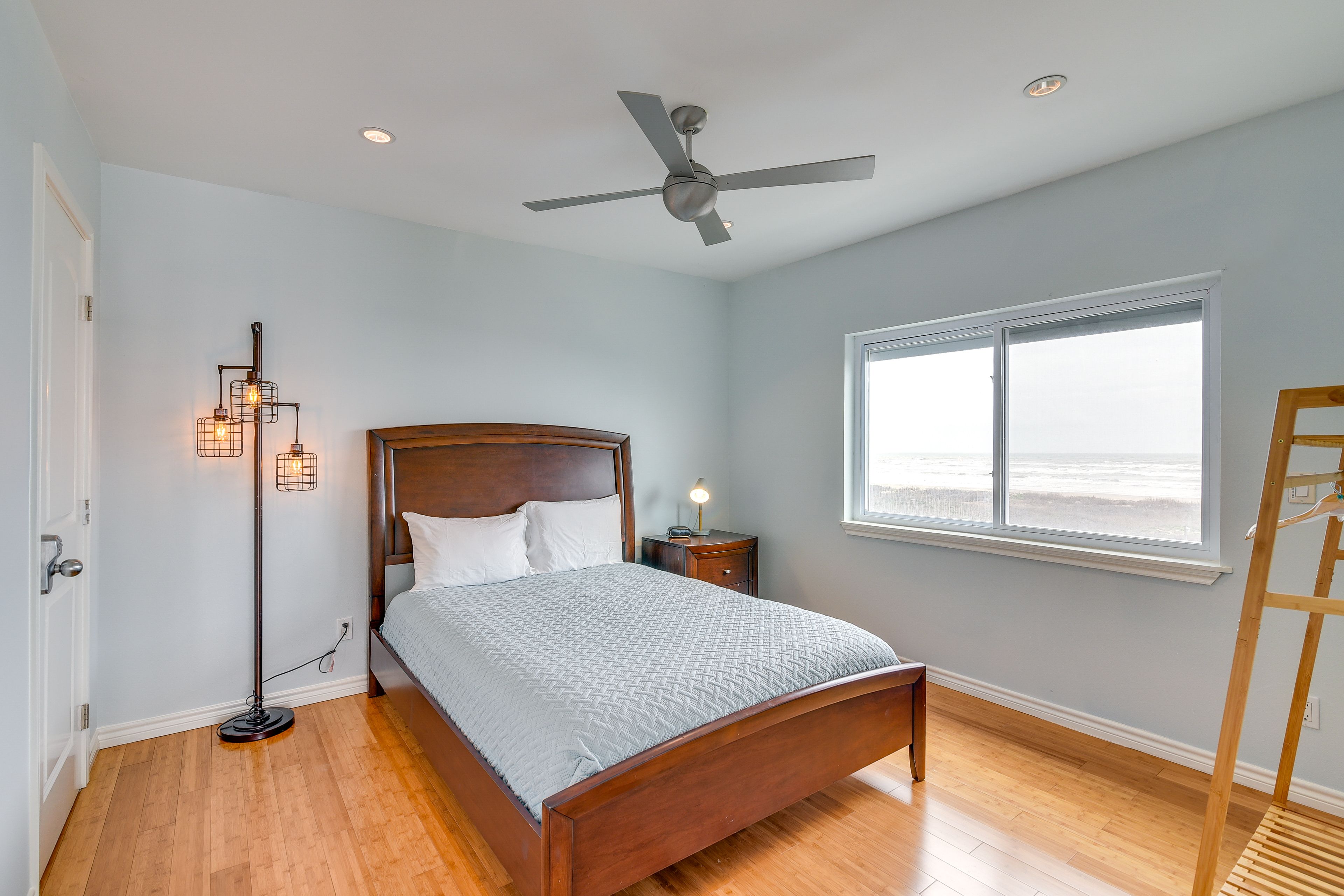 Bedroom 6 | Queen Bed | Surfside Serenity | 2nd Floor