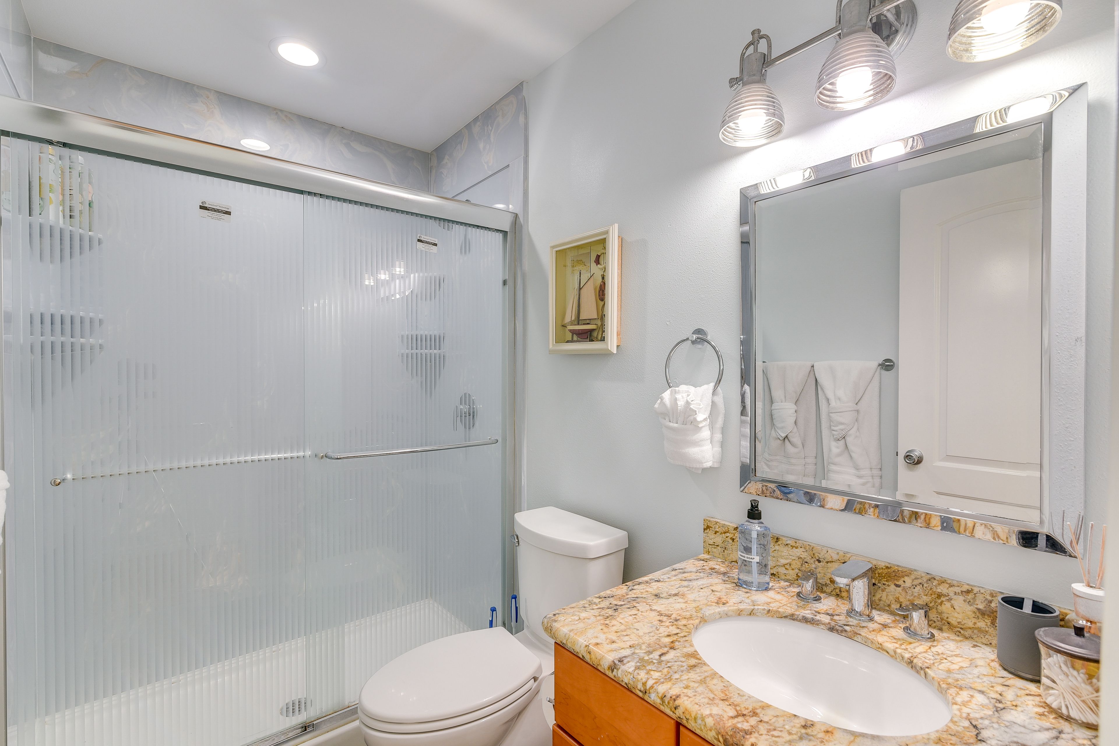 Full Bathroom | Surfside Serenity | 1st Floor