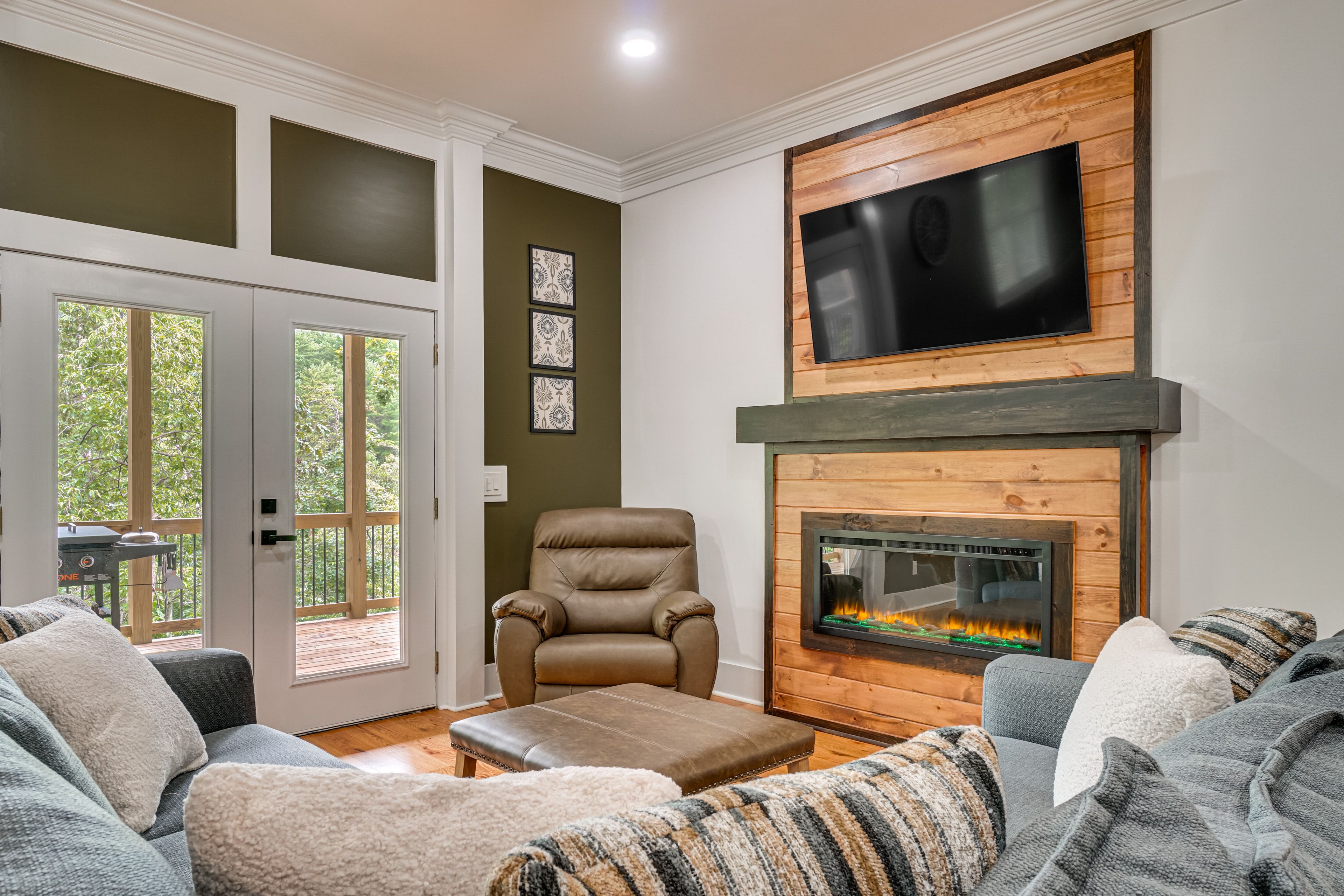 Living Room | 1st Floor