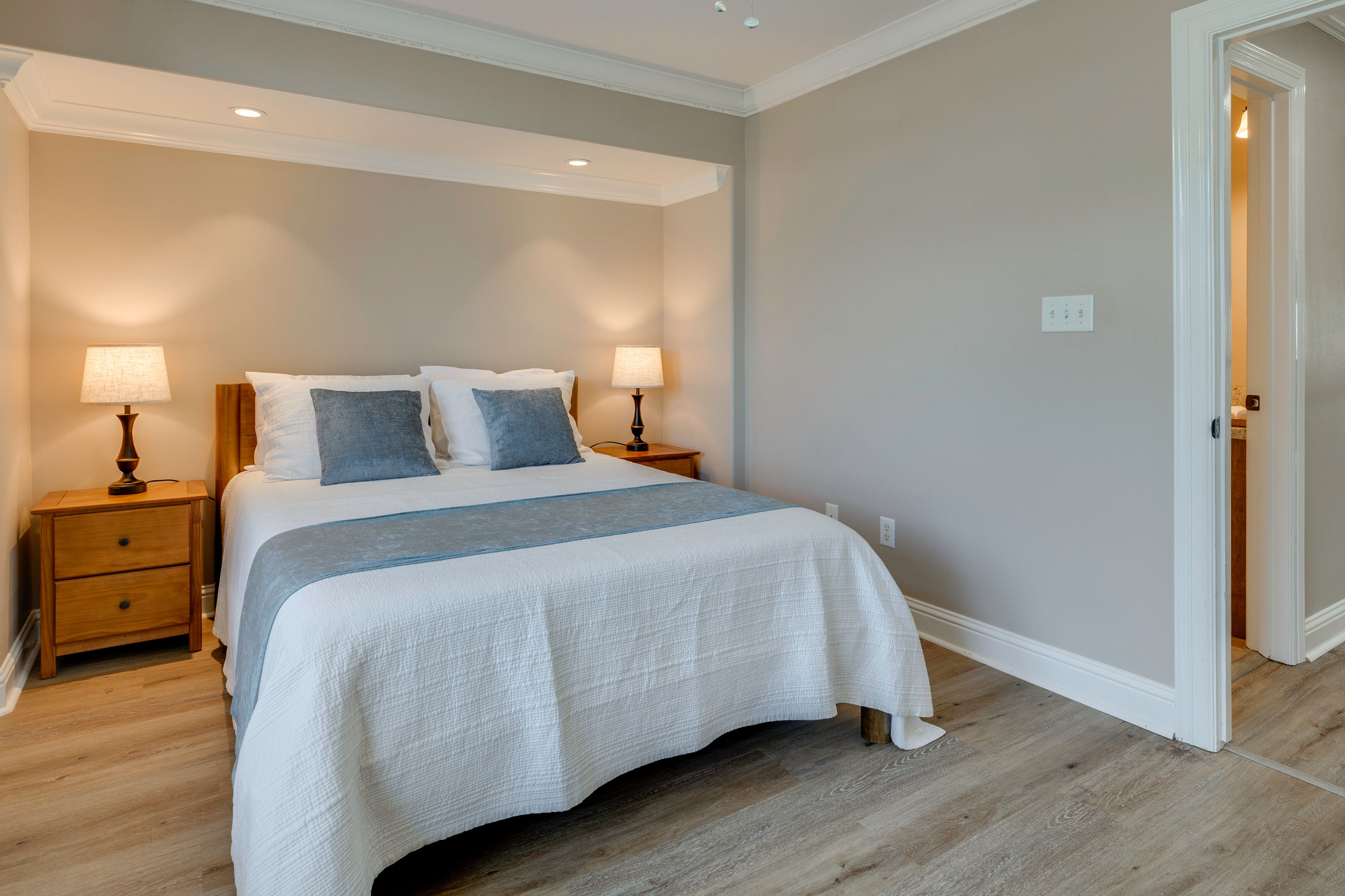 Bedroom 3 | Queen Bed | 2nd Floor