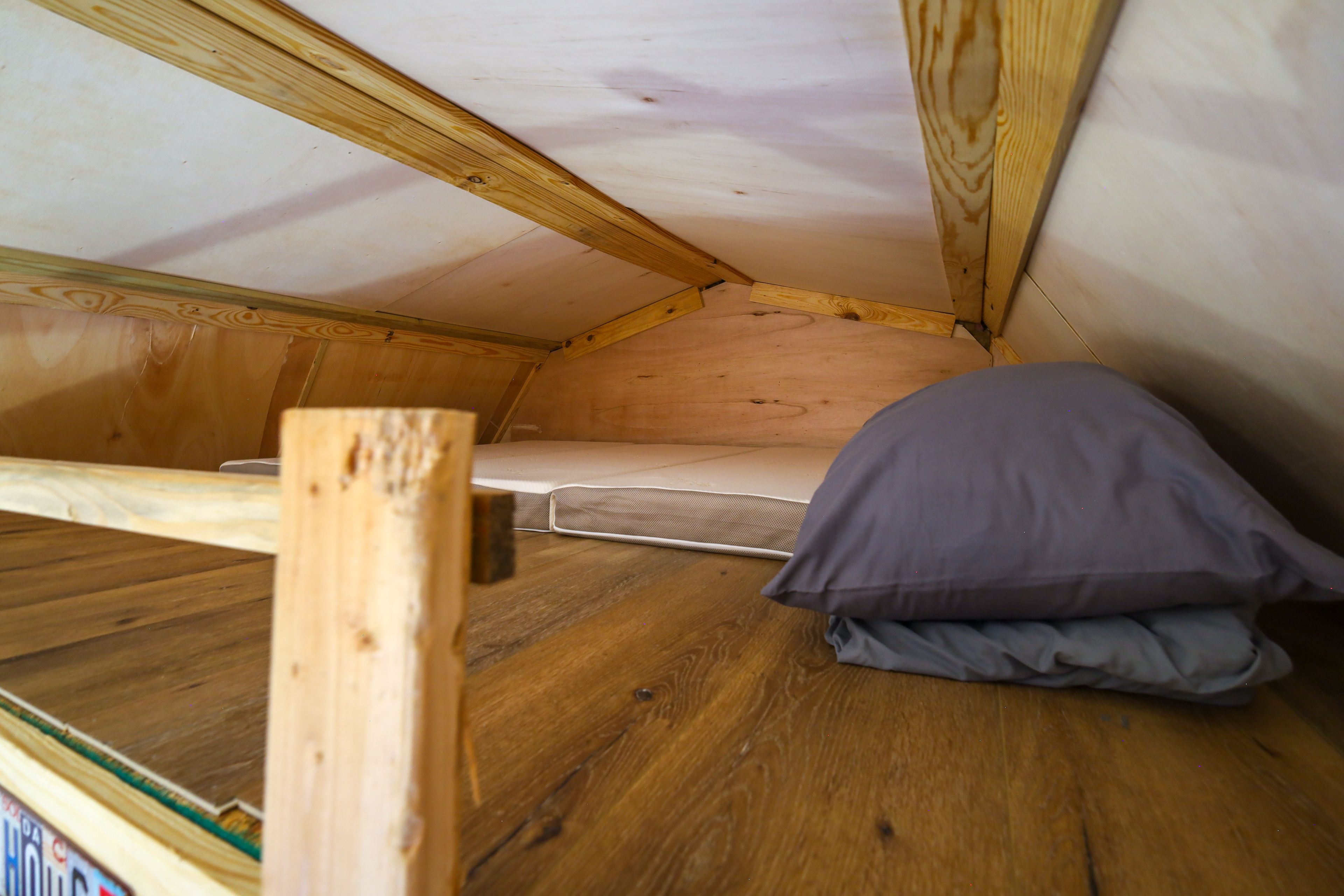 Studio | Loft | 2 Queen Mattresses