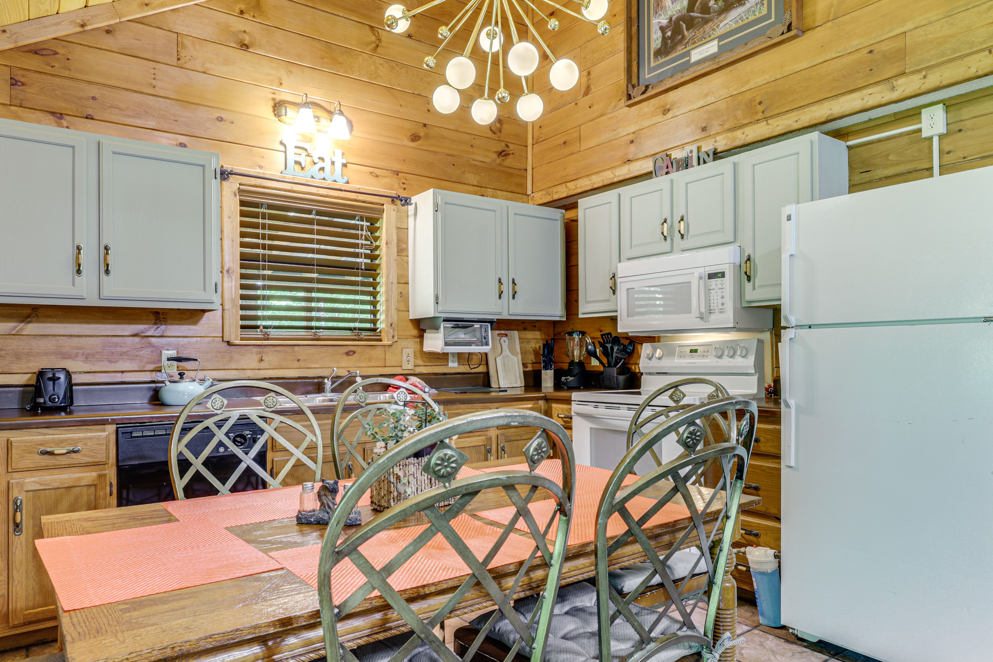 Kitchen | 1st Floor