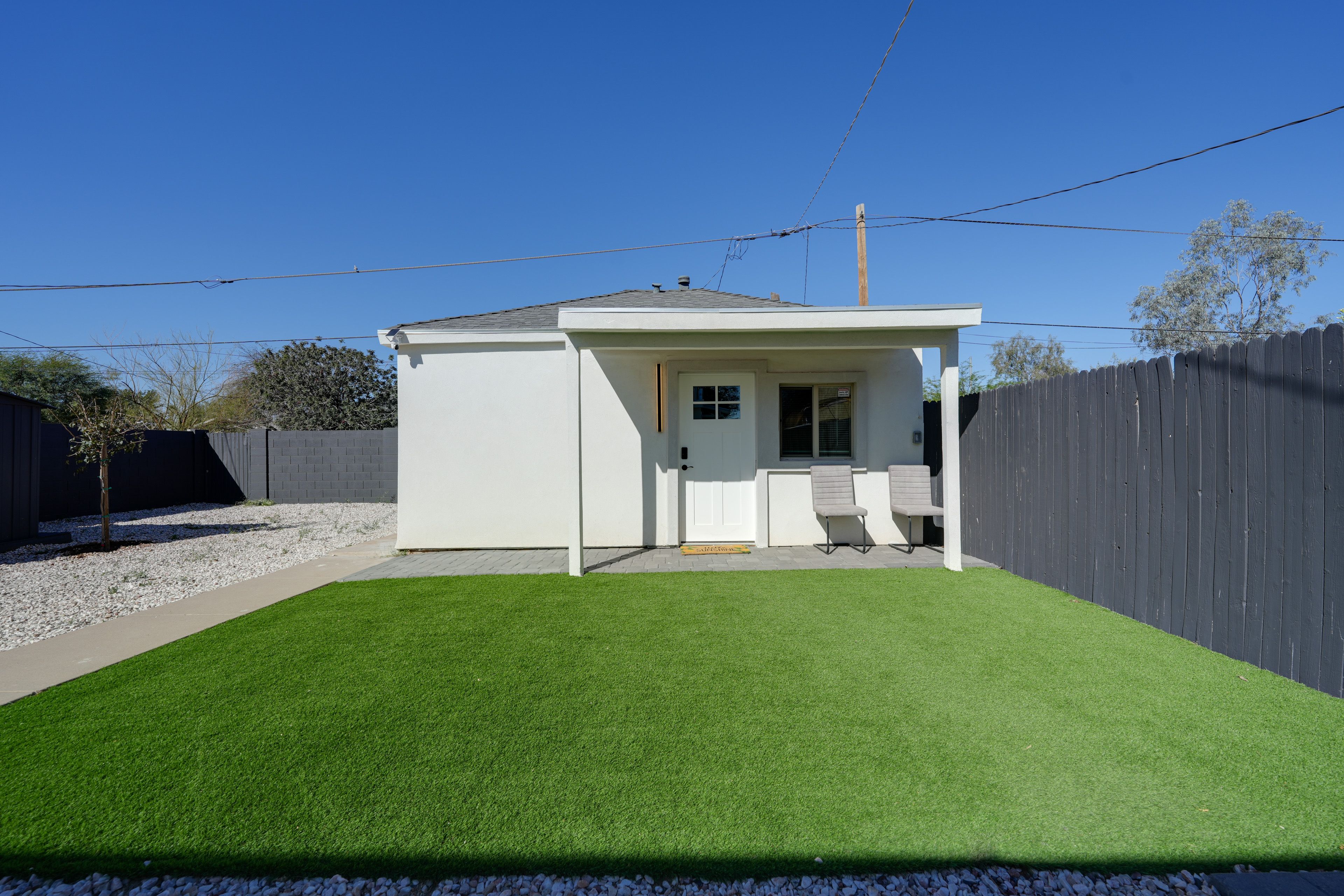 Detached Casita | Fenced Backyard