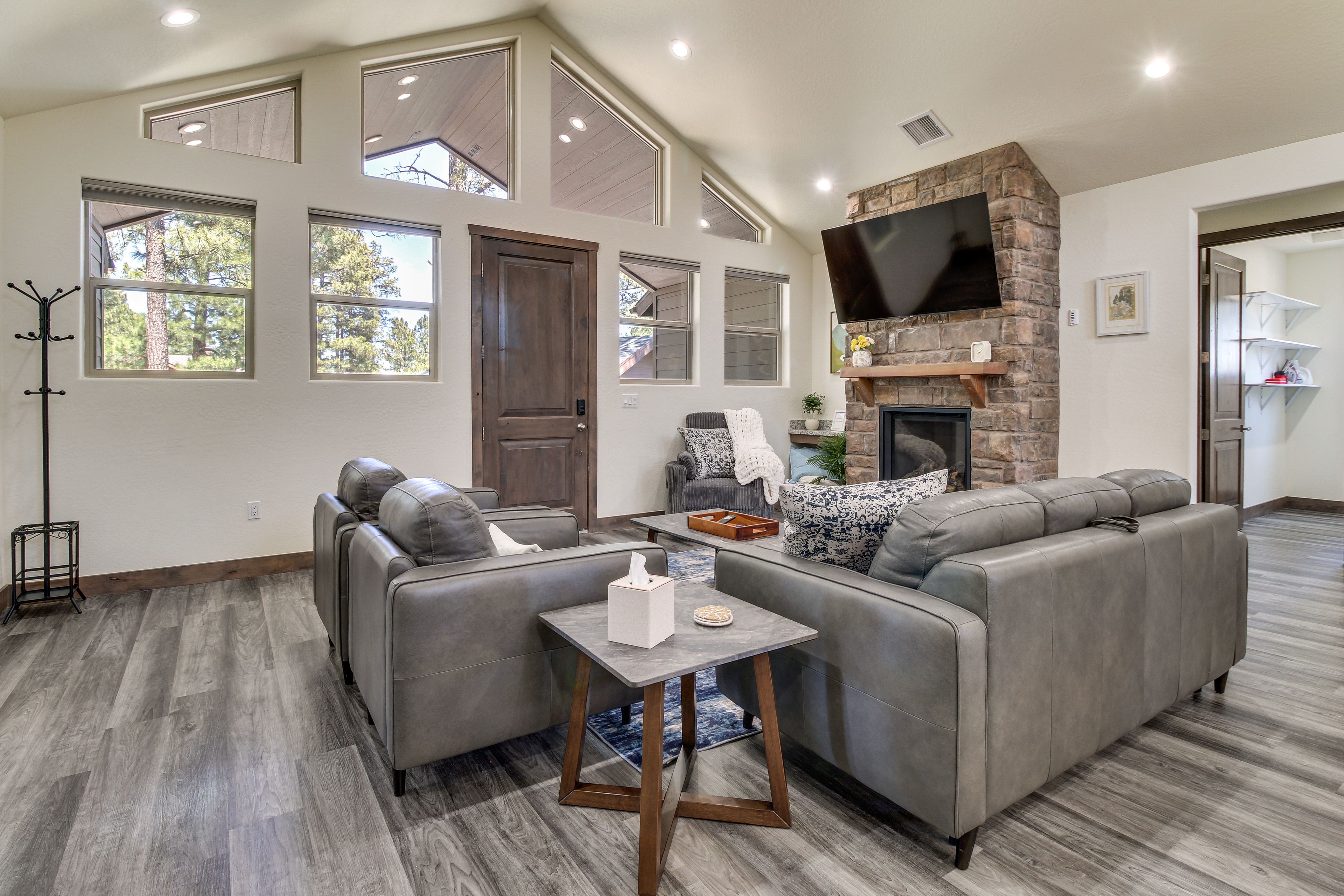 Living Room | Full Sleeper Sofa
