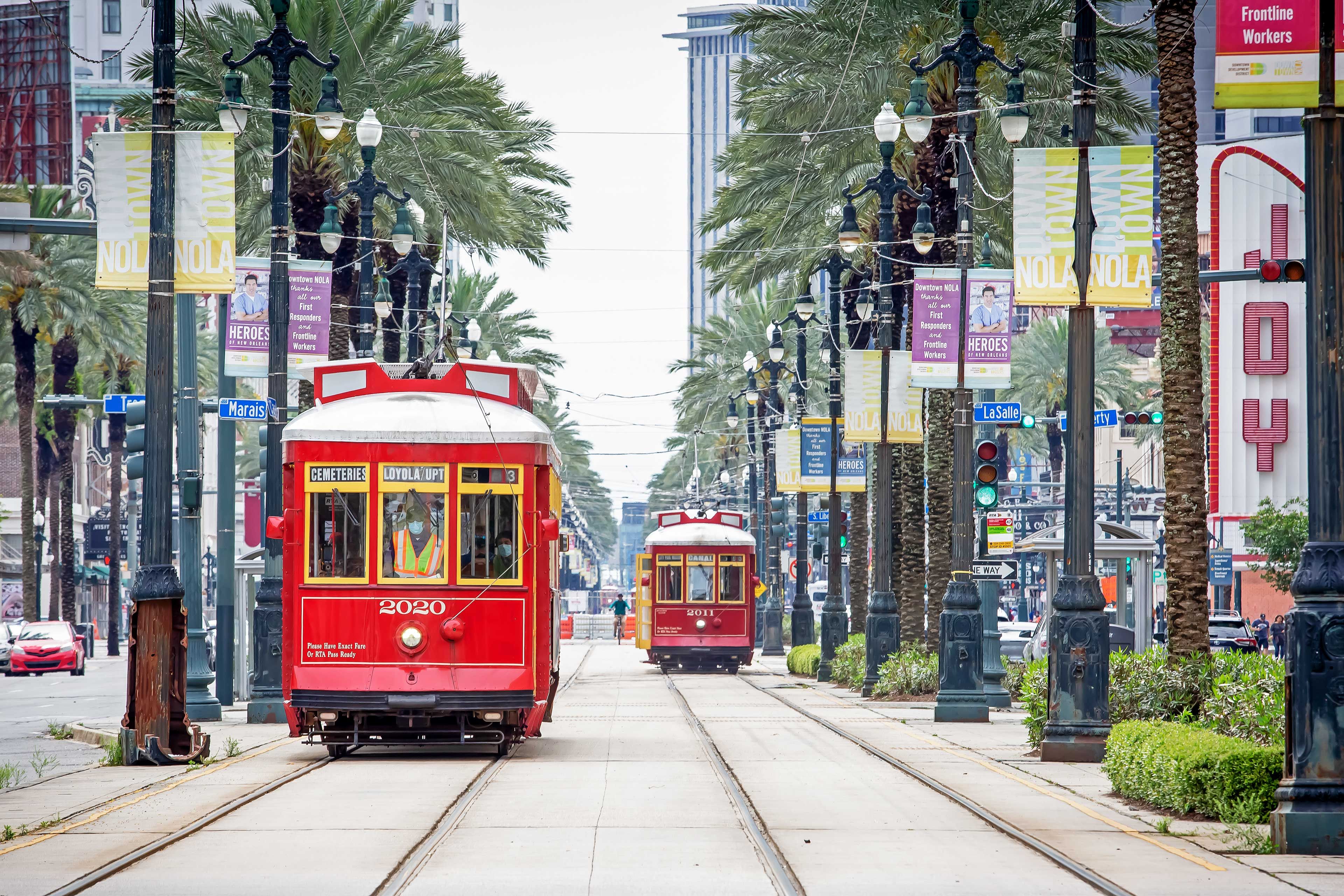 Mid-City Location Near Streetcar Line