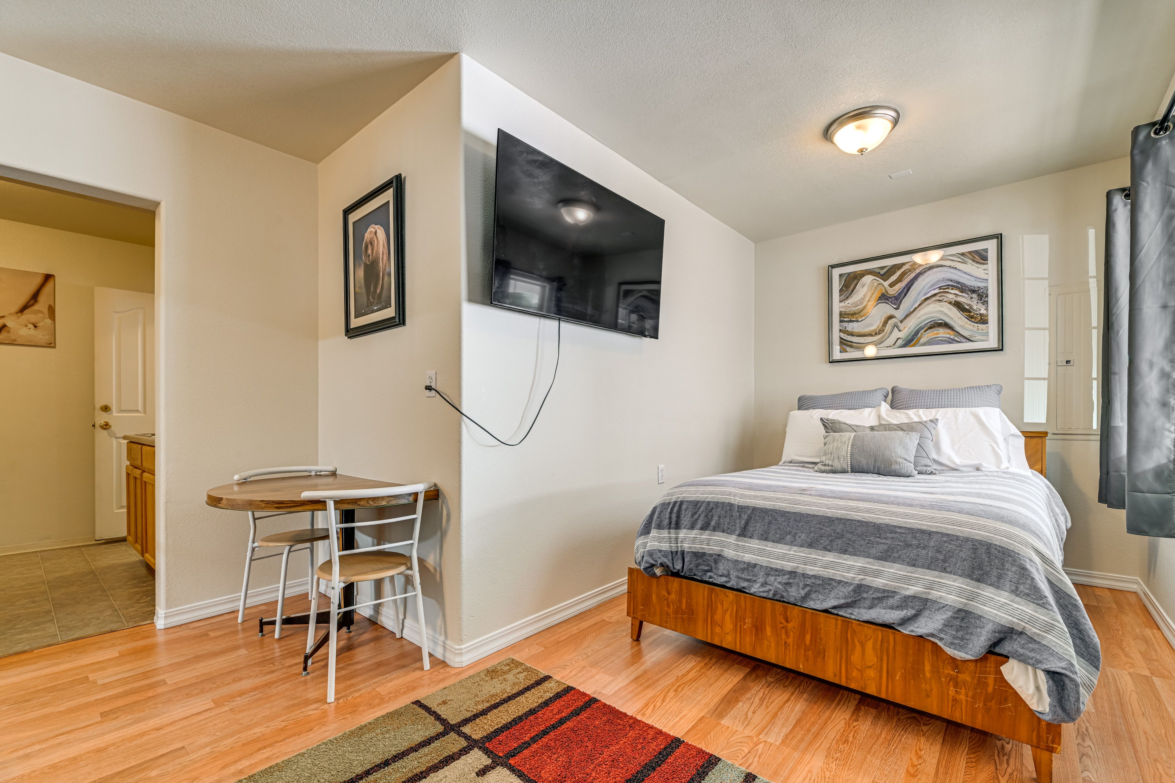 Bedroom 1 (Bear Cave) | Full Bed | Sleeper Sofa | Ground Level