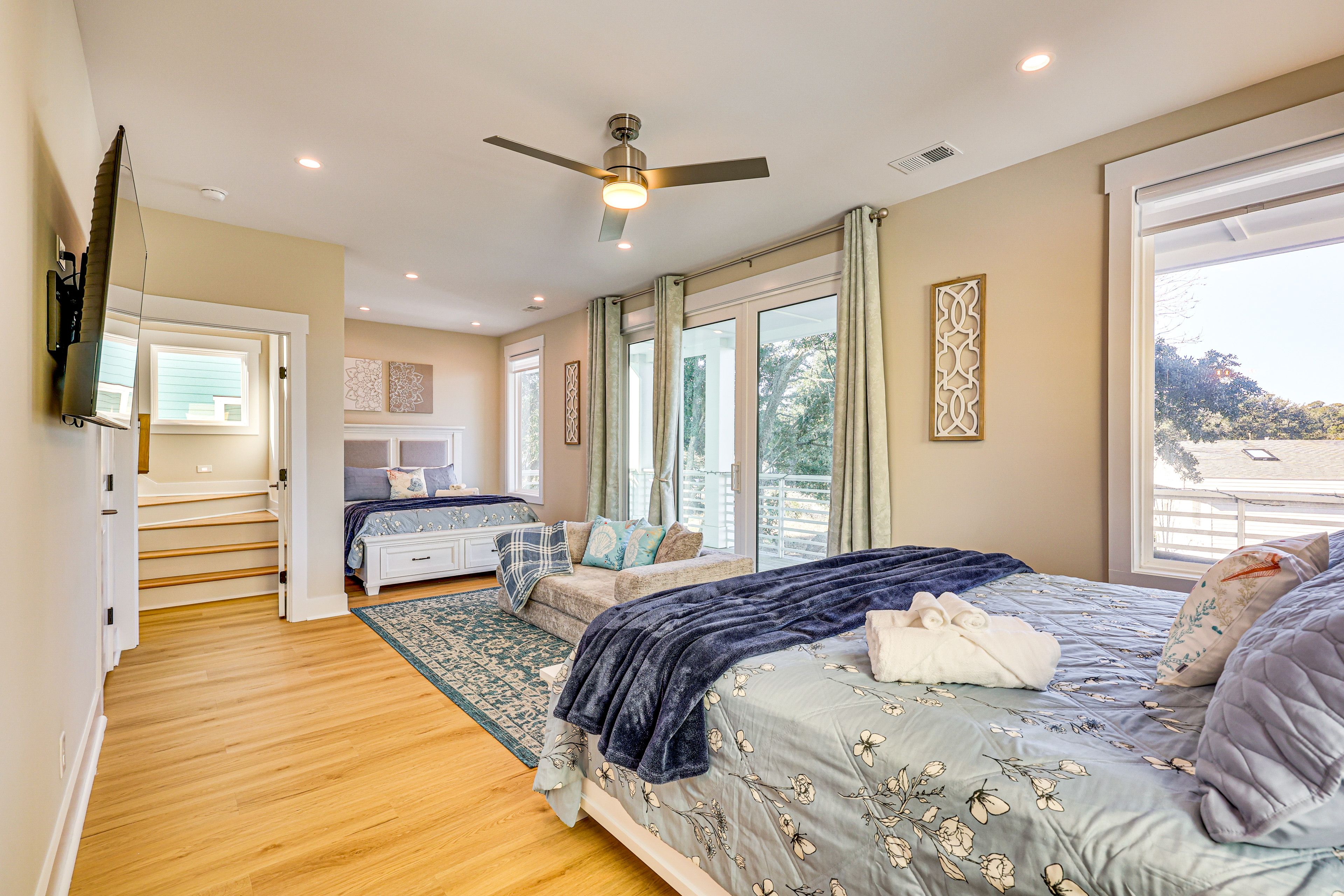 Bedroom 3 | King Bed | Queen Bed | King Sleeper Sofa