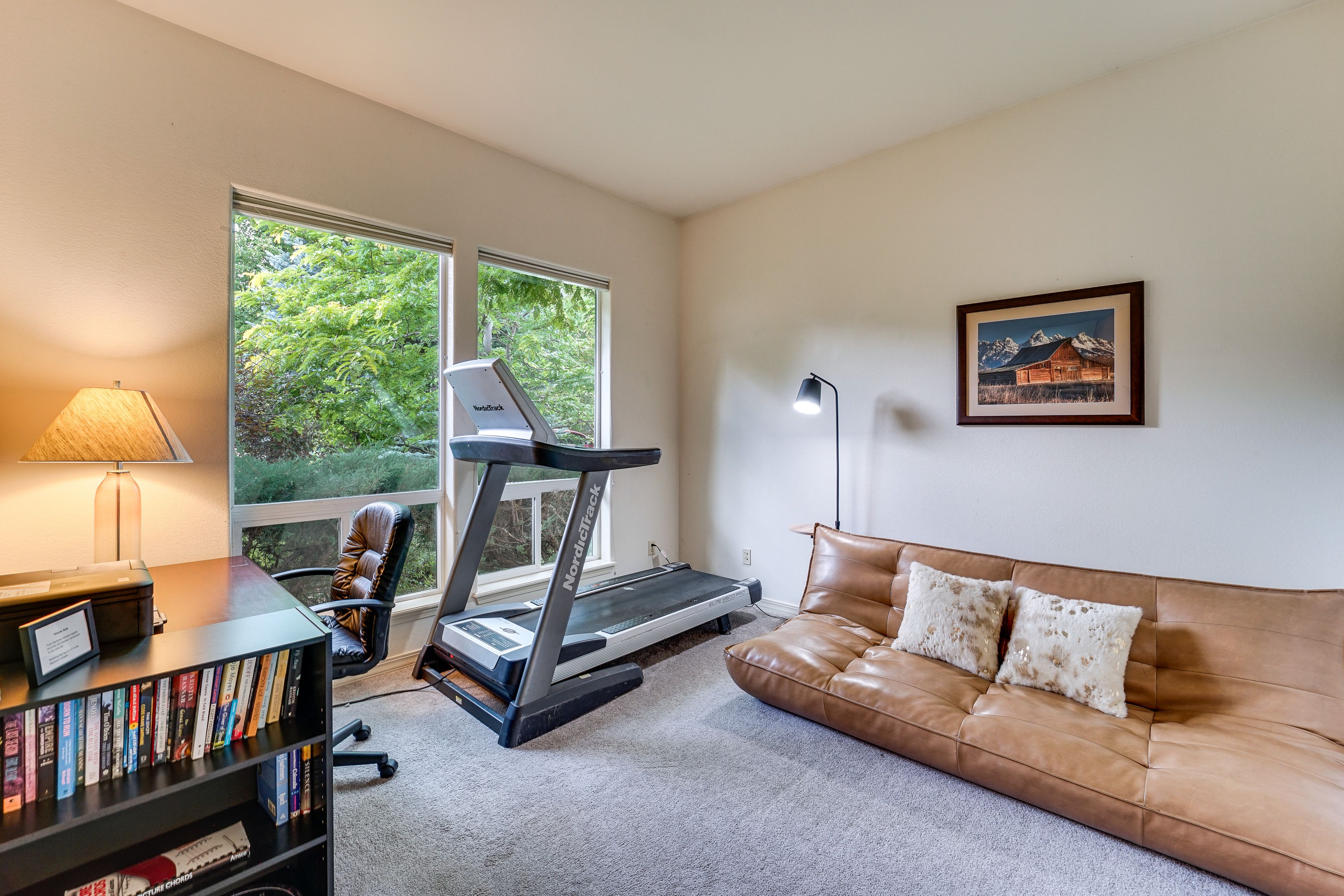 Office | Workspace | Treadmill
