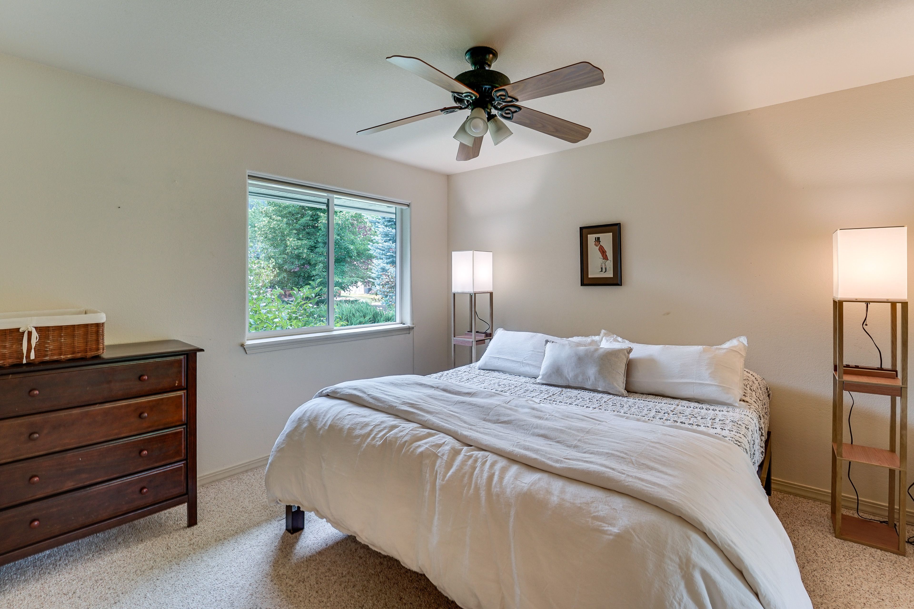 Bedroom 3 | King Bed