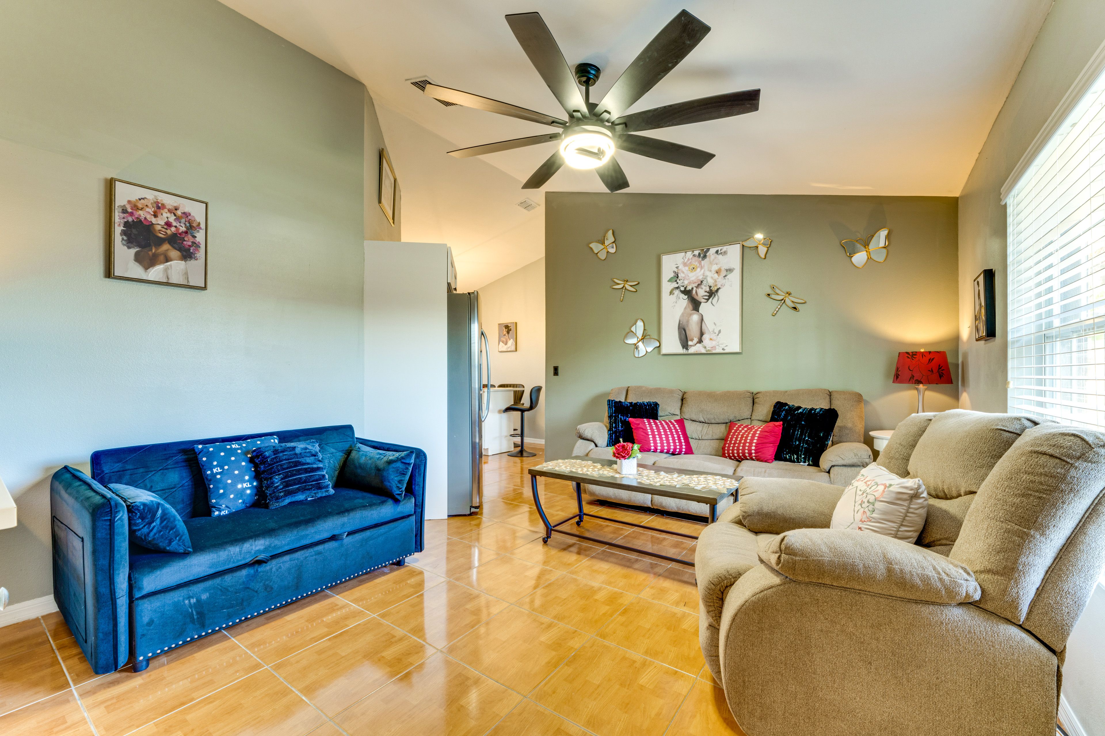 Additional Living Area | Sleeper Sofa