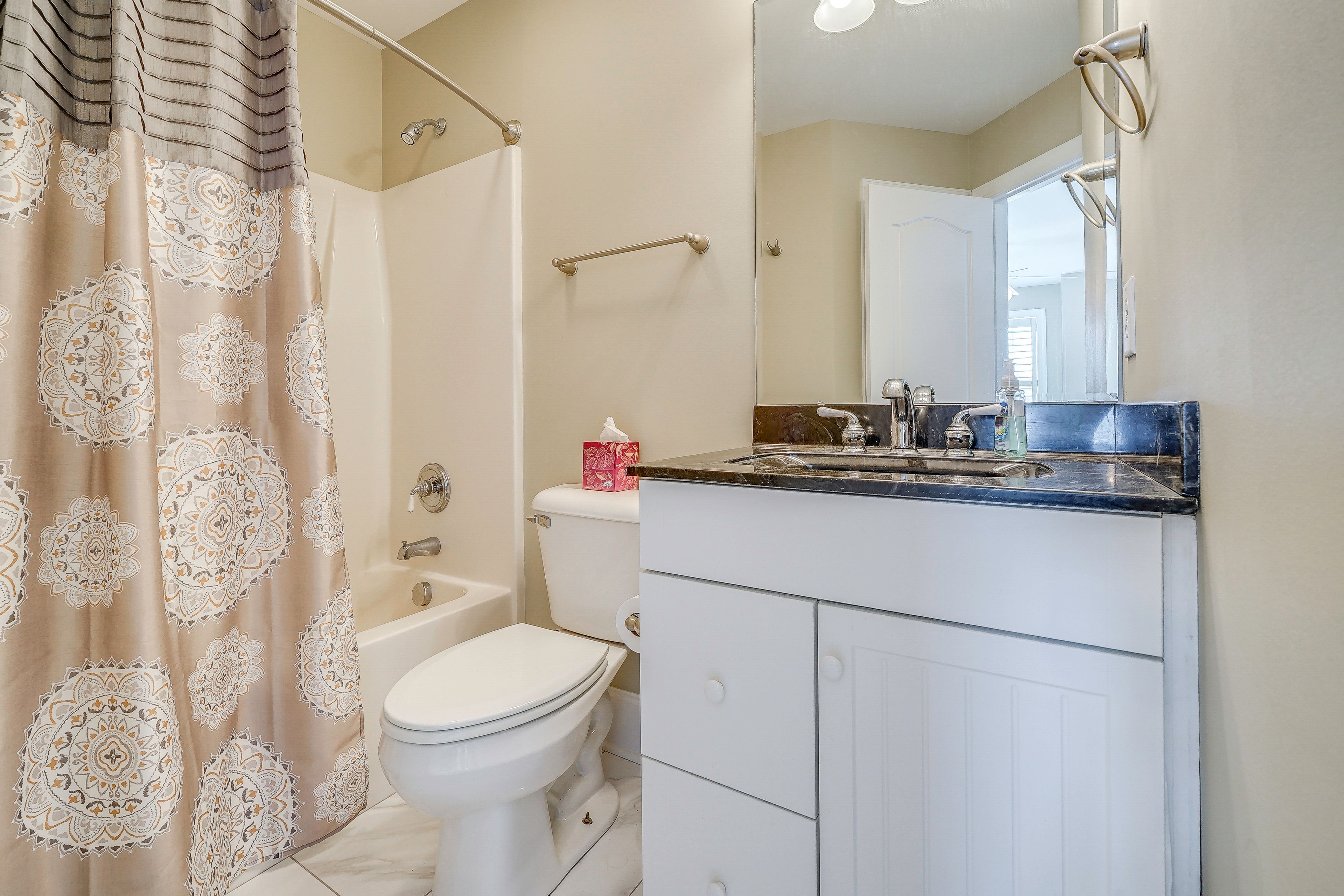 Full Bathroom