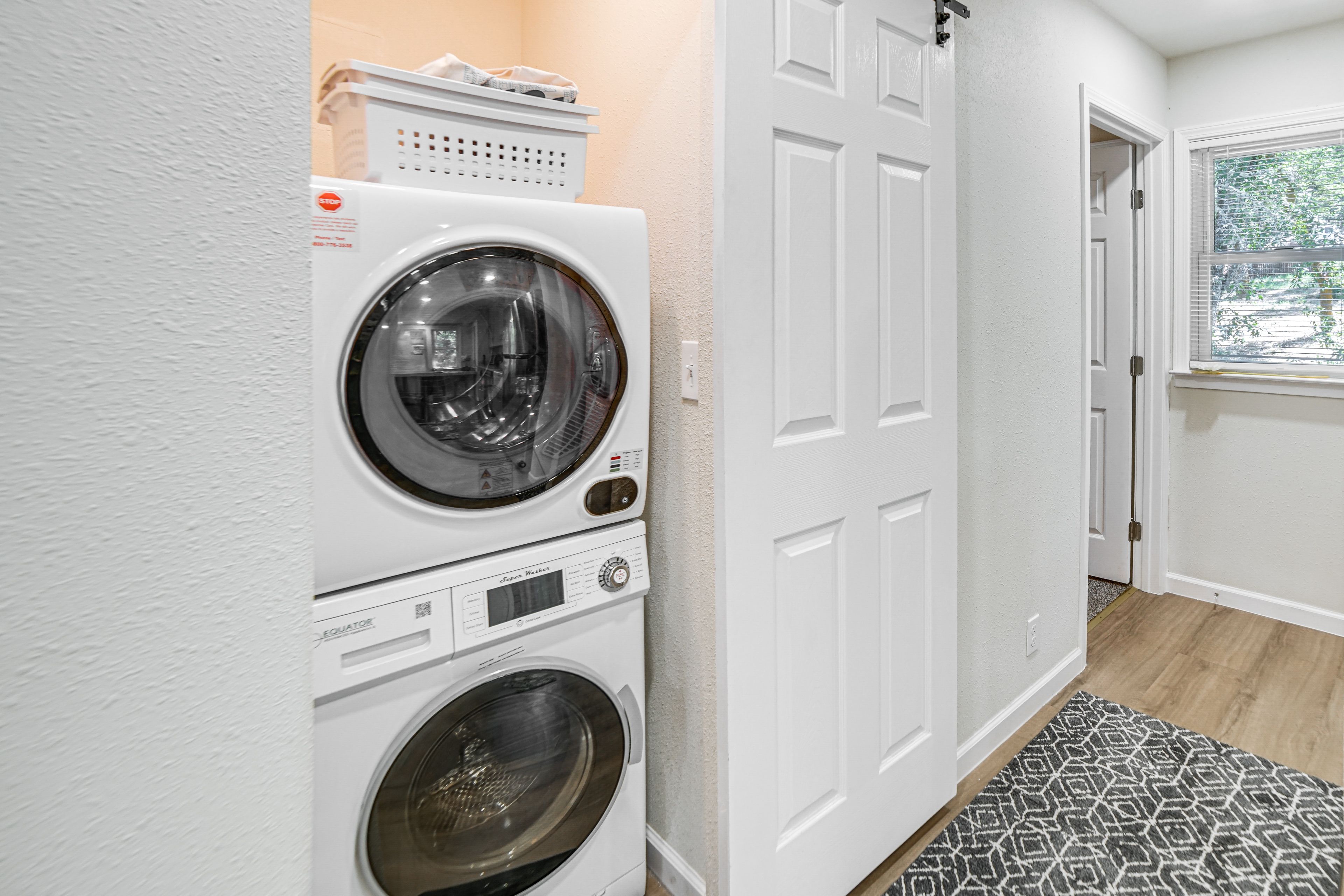 Washer & Dryer