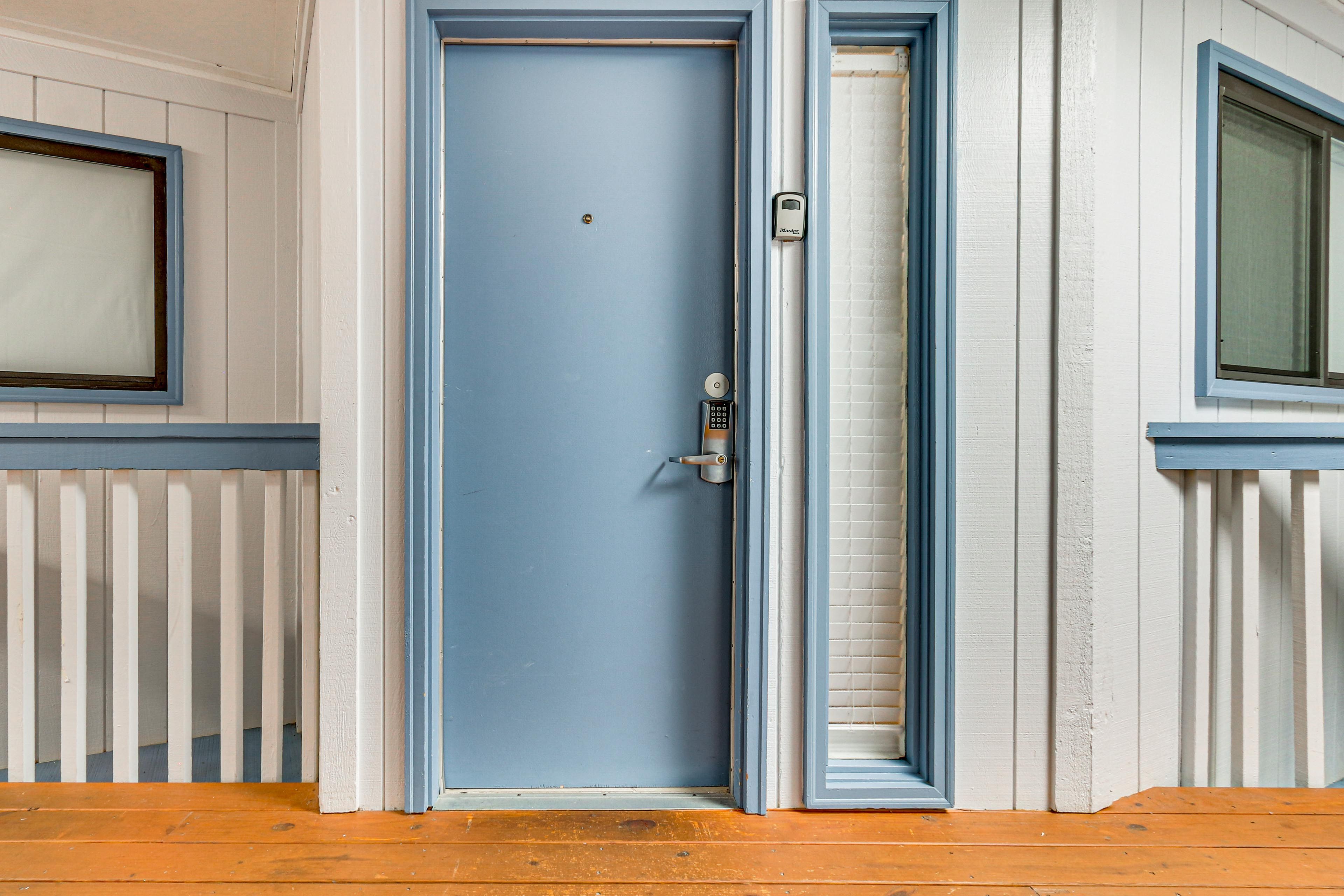 Unit Entrance | Stairs or Elevator to Access