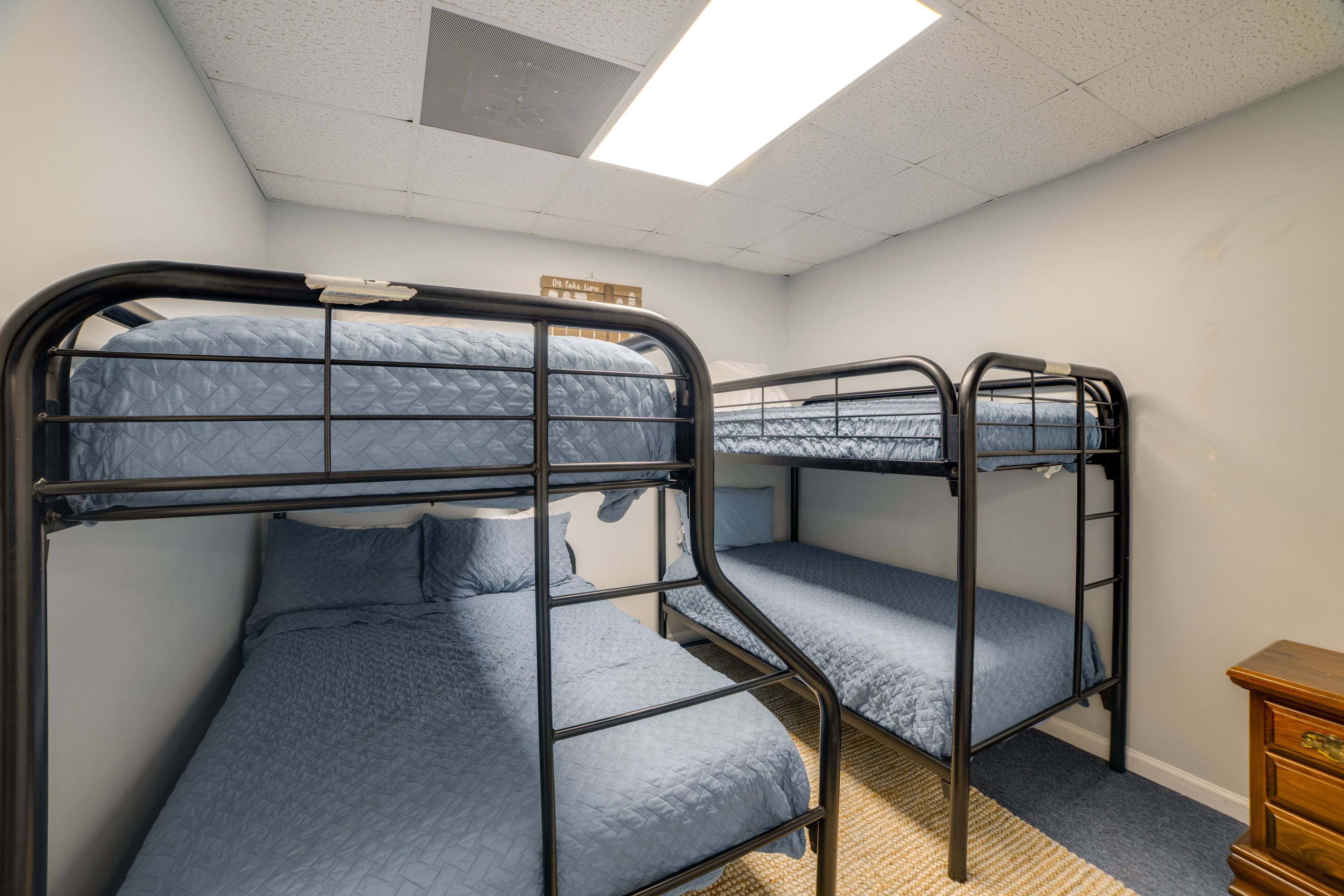 Bedroom 6 | Twin Bunk Bed | Twin/Full Bunk Bed | Lower Level