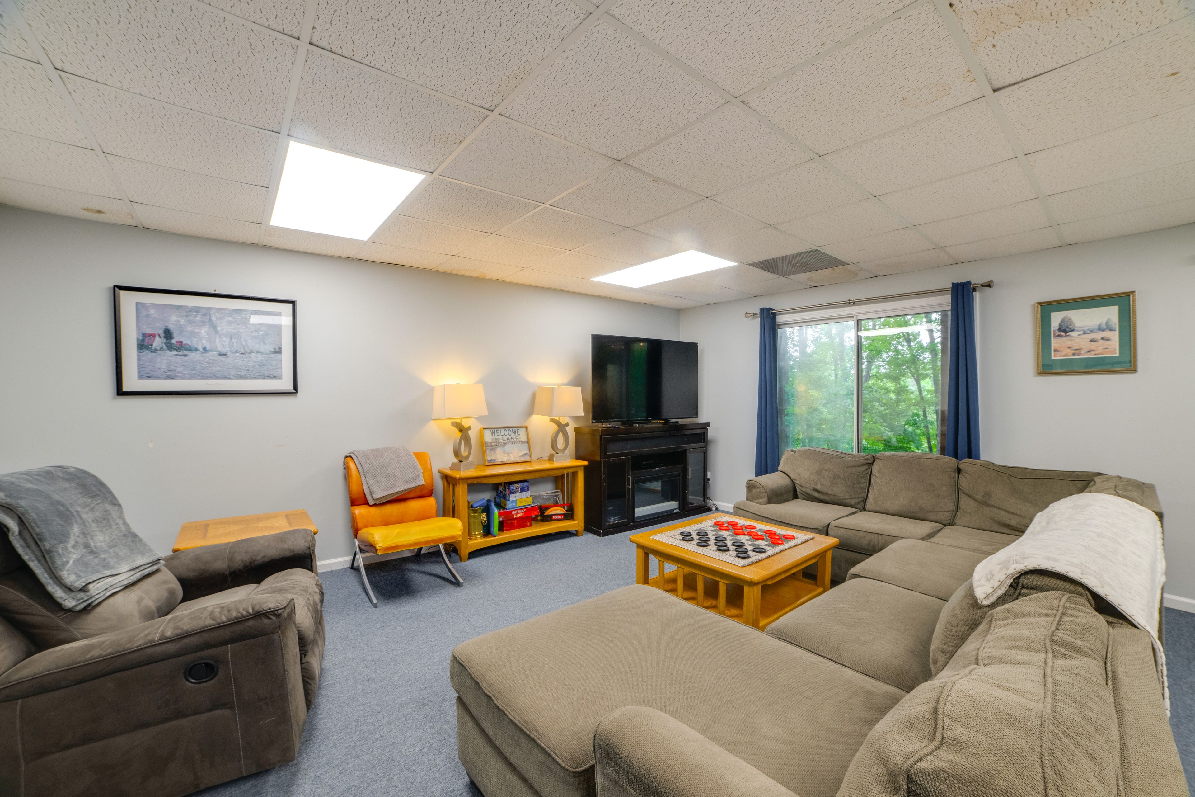 Game Room | Lower Level