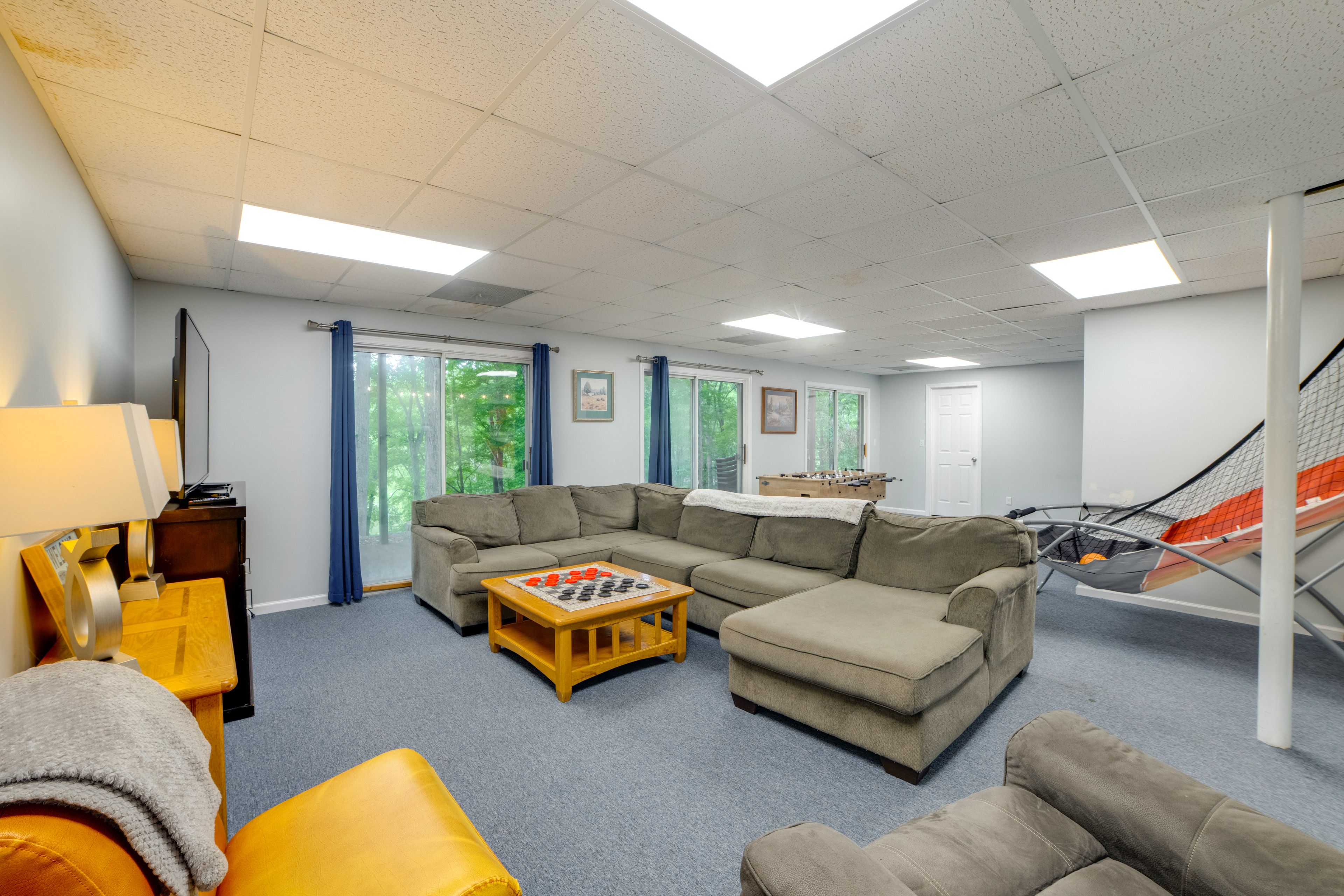 Game Room | Lower Level