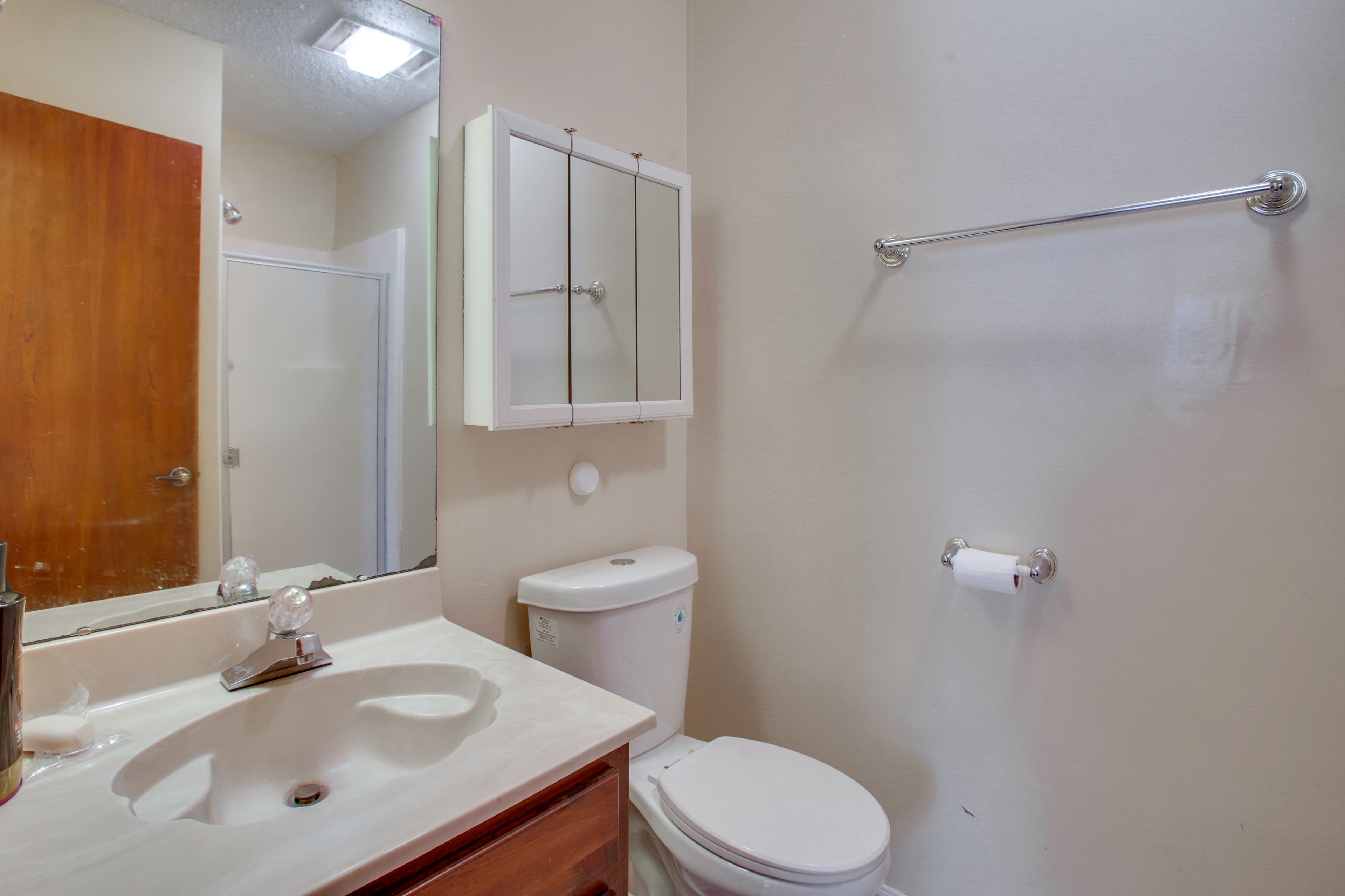 Bathroom | Shower | 2nd Floor