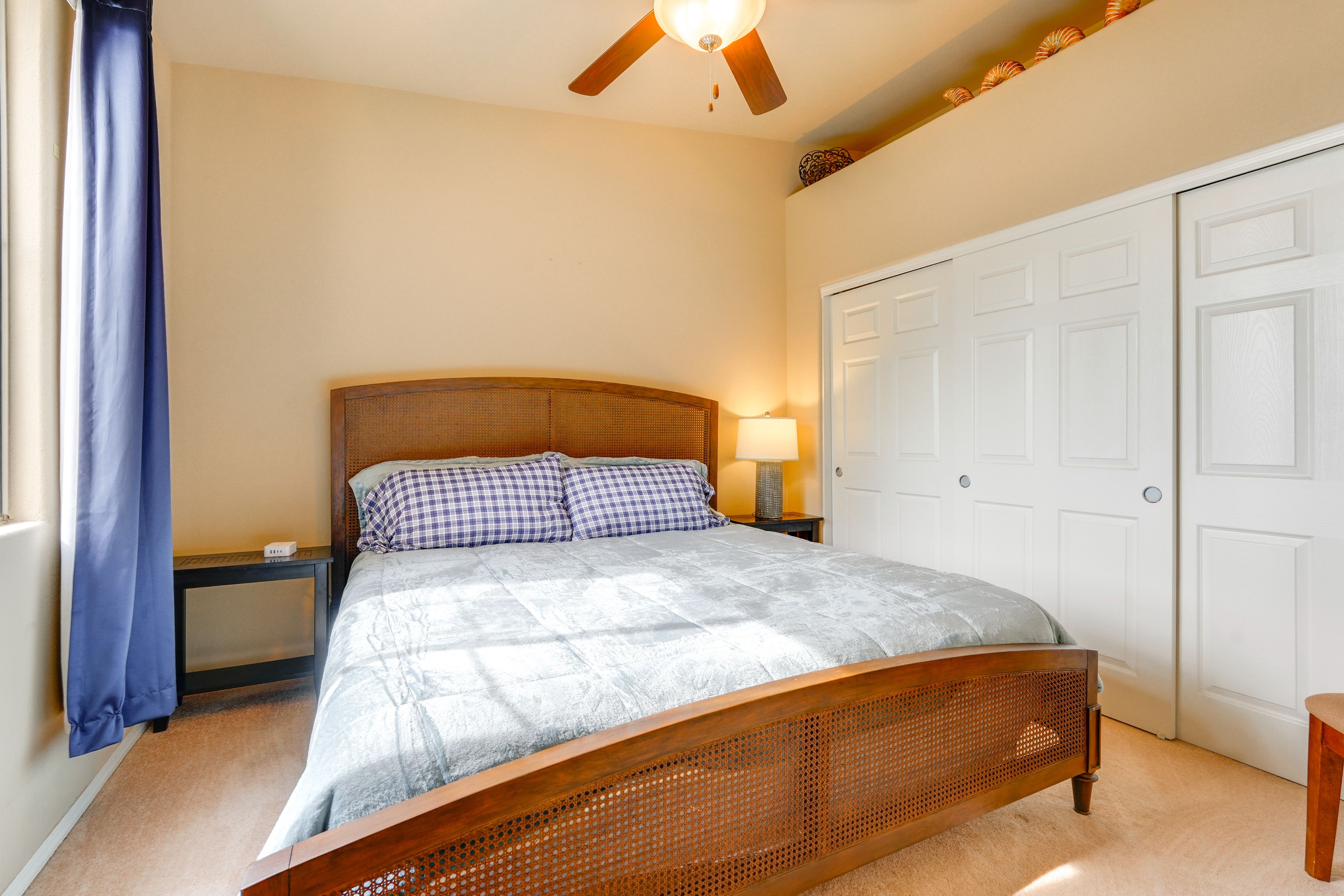 Bedroom 2 | King Bed