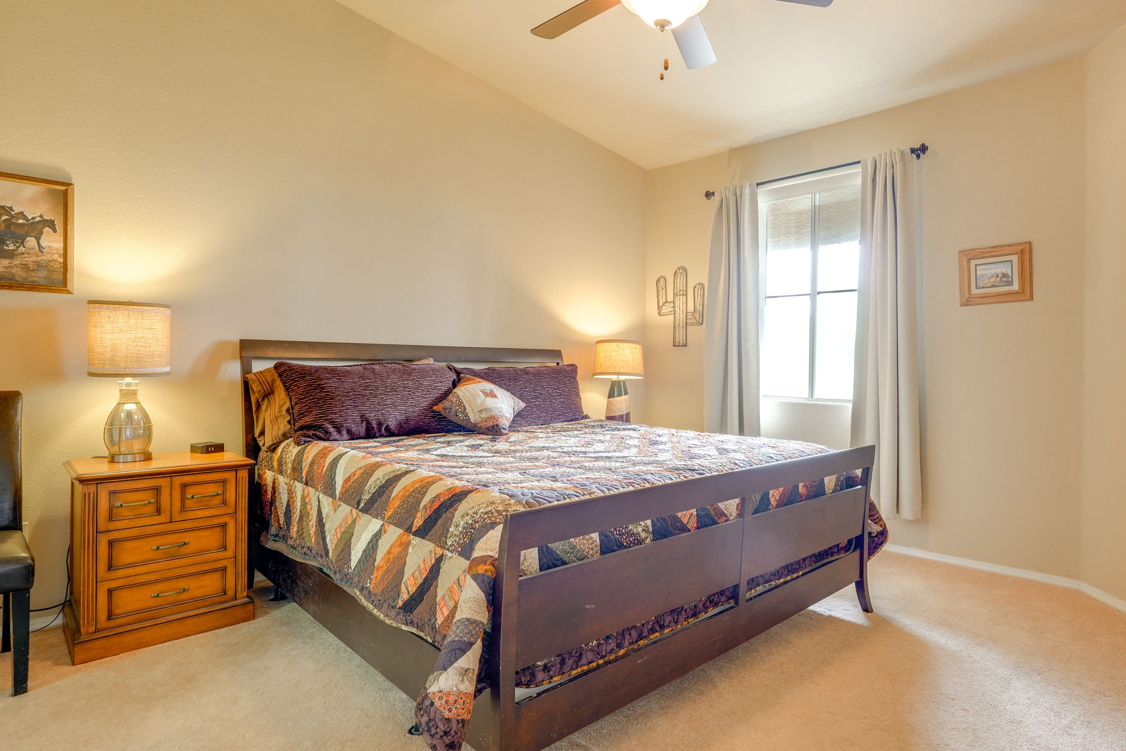 Bedroom 1 | King Bed