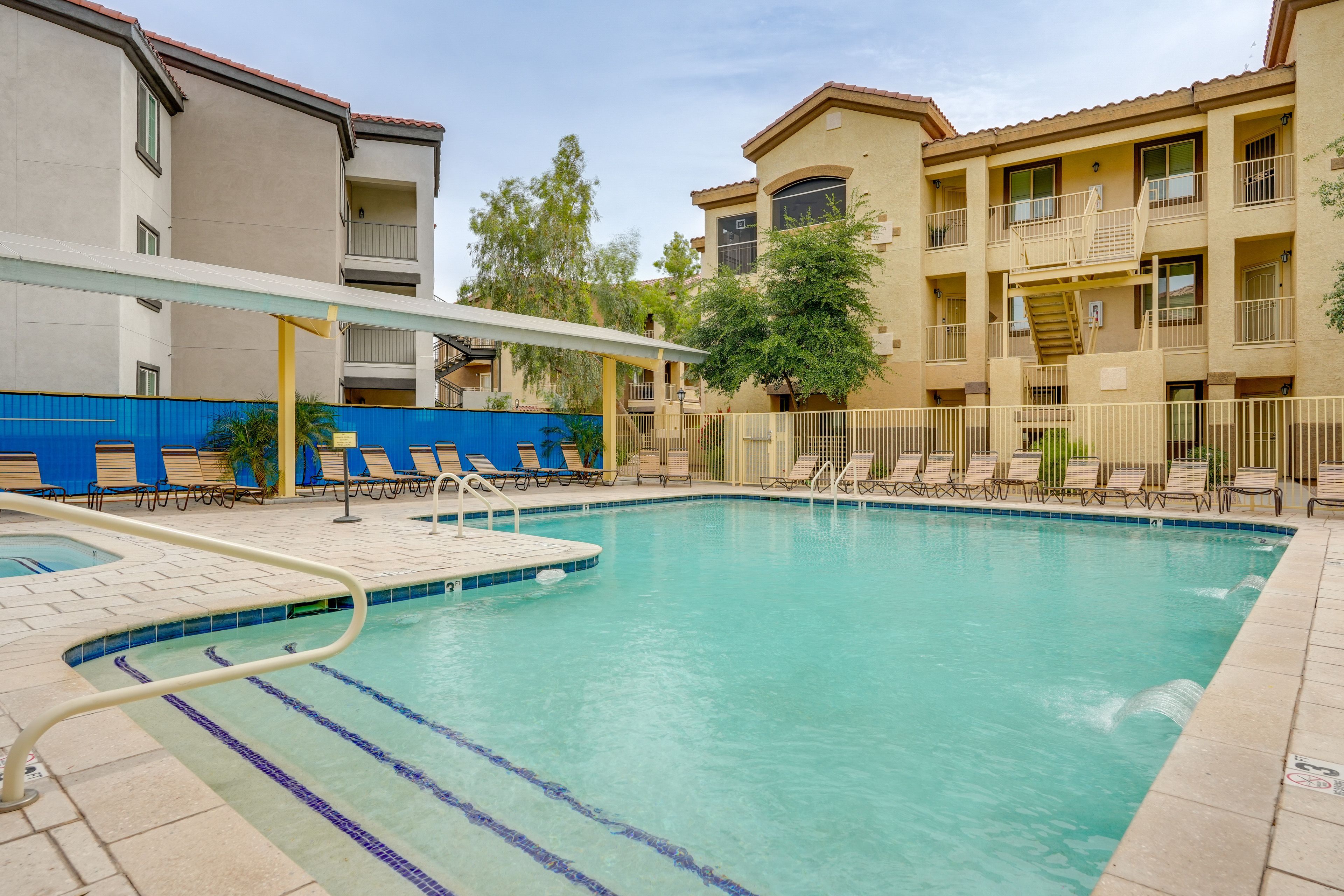 Coyote Landing Condos | Community Amenities