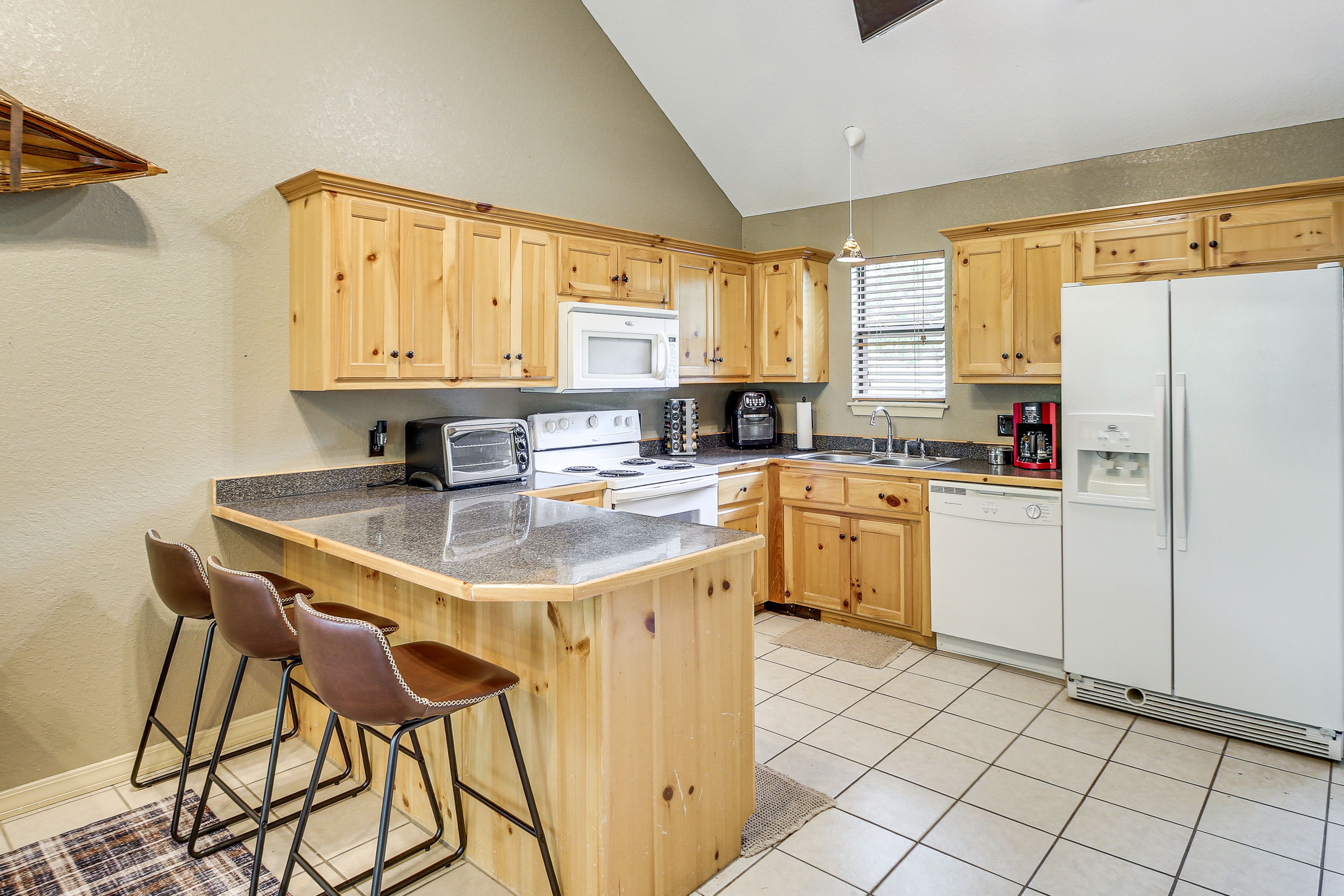 Kitchen | 1st Floor